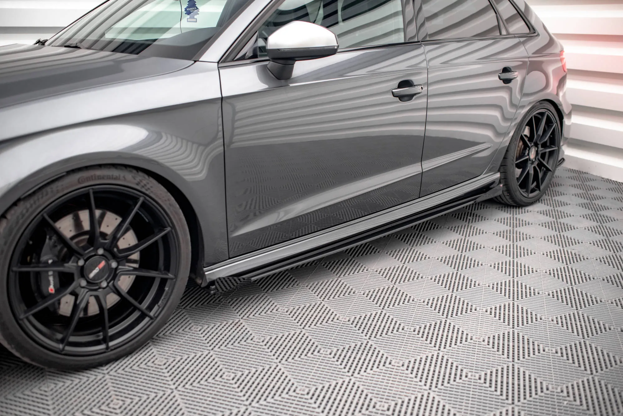 Sideskjørt + Flopper Audi S3 (8V) Sportback / A3 S-Line (8V) Sportback Facelift 2016 - 2019 | Street Pro Black Edition