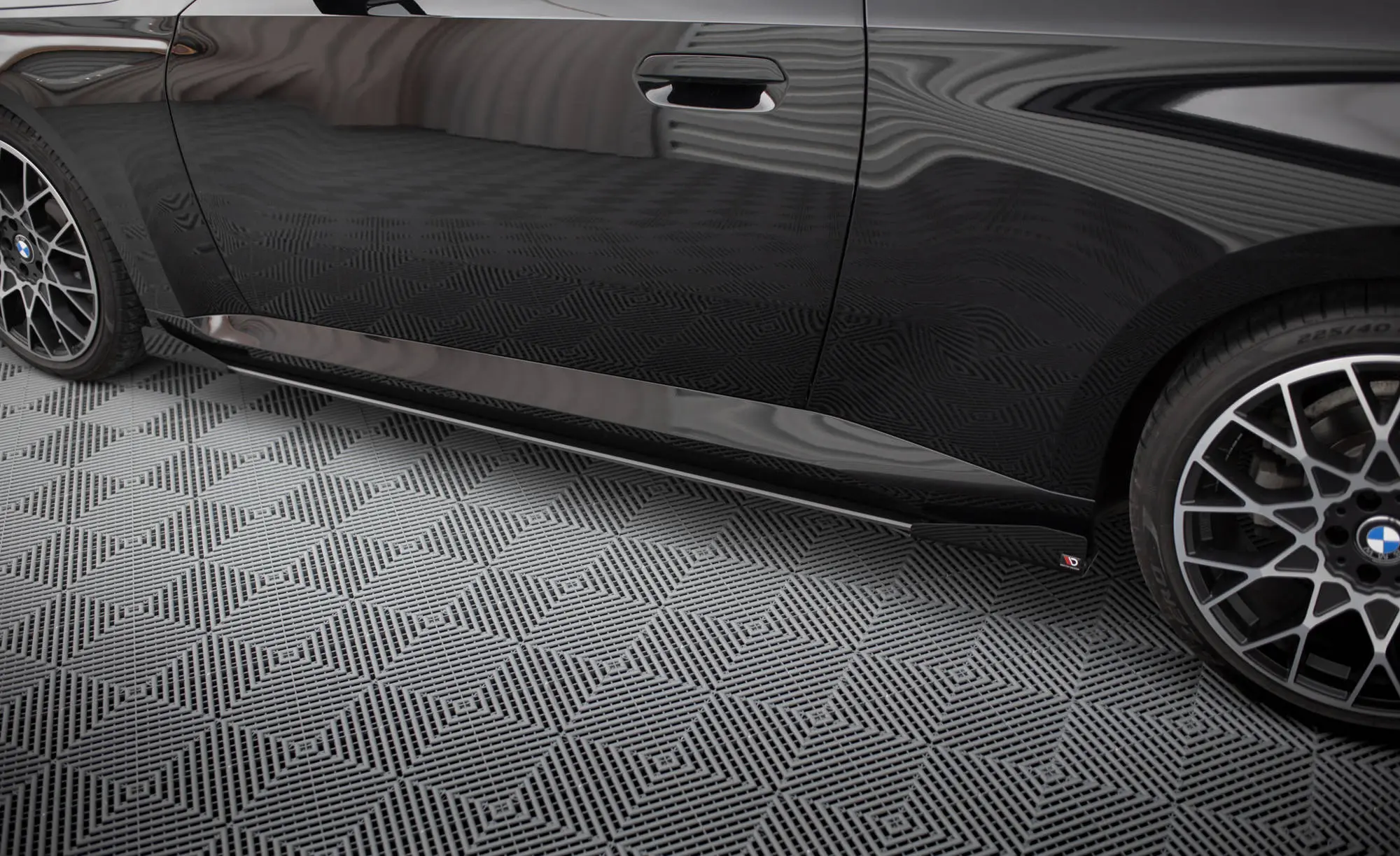 Sideskjørt + flopper BMW 2 Coupe (G42) 2021 - > | Street Pro Black Edition