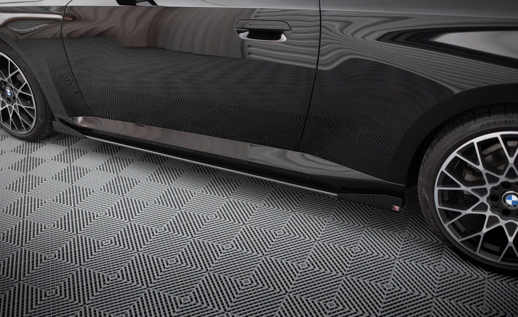 Sideskjørt + Flopper BMW 2 Coupe (G42) 2021 - > | Street Pro Black Edition – bilde 3