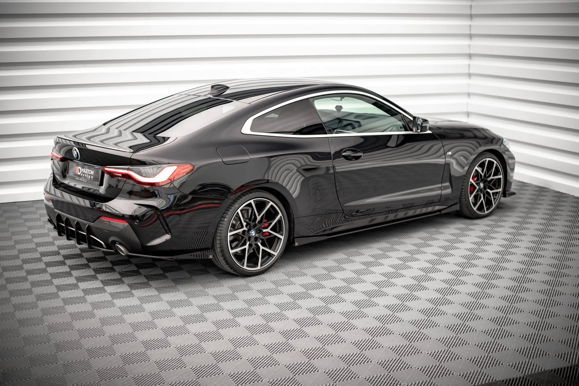 Sideskjørt + Flopper BMW 4 (M-Pack/M440i) (G22/G23) 2020 -> | Street Pro Black Edition – bilde 2