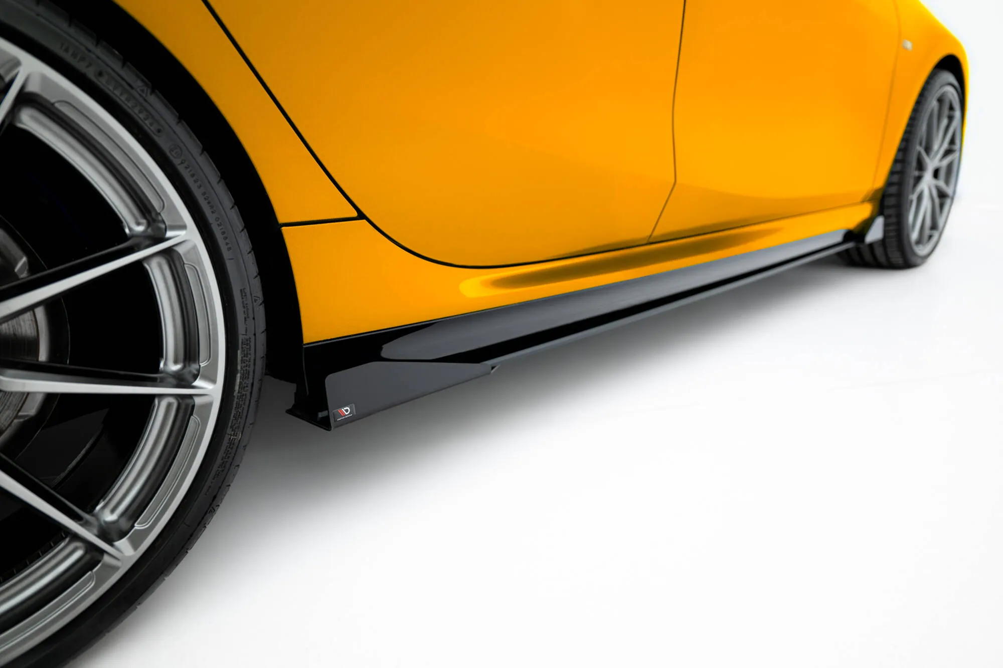 Sideskjørt + Flopper BMW M135i (F70) 2024 -> | Street Pro Black Edition – bilde 3
