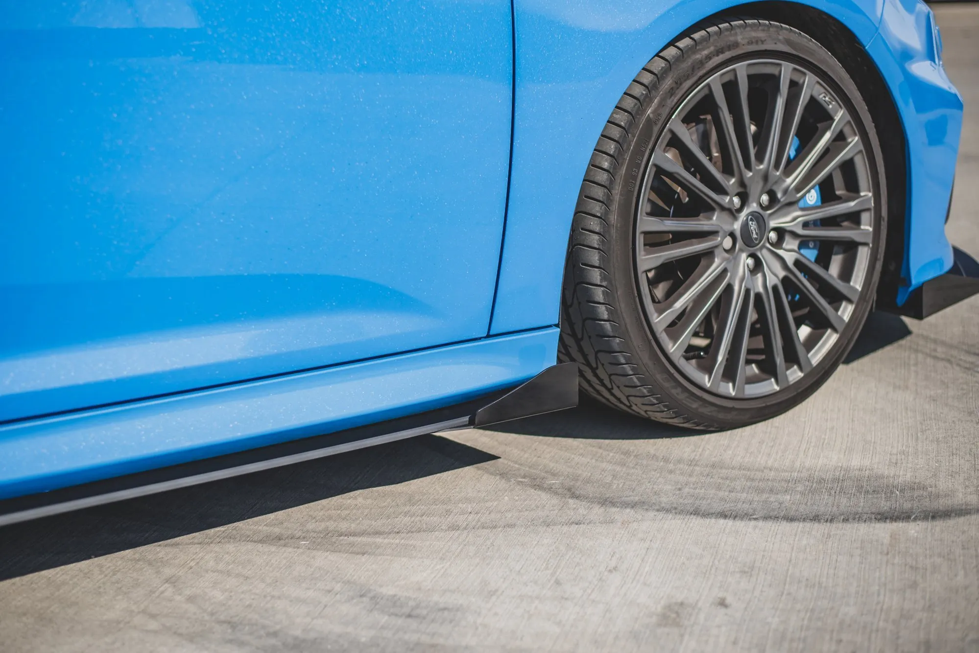 Sideskjørt-flopper Ford Focus III RS 2015 - 2018 | Glossy Black Edition