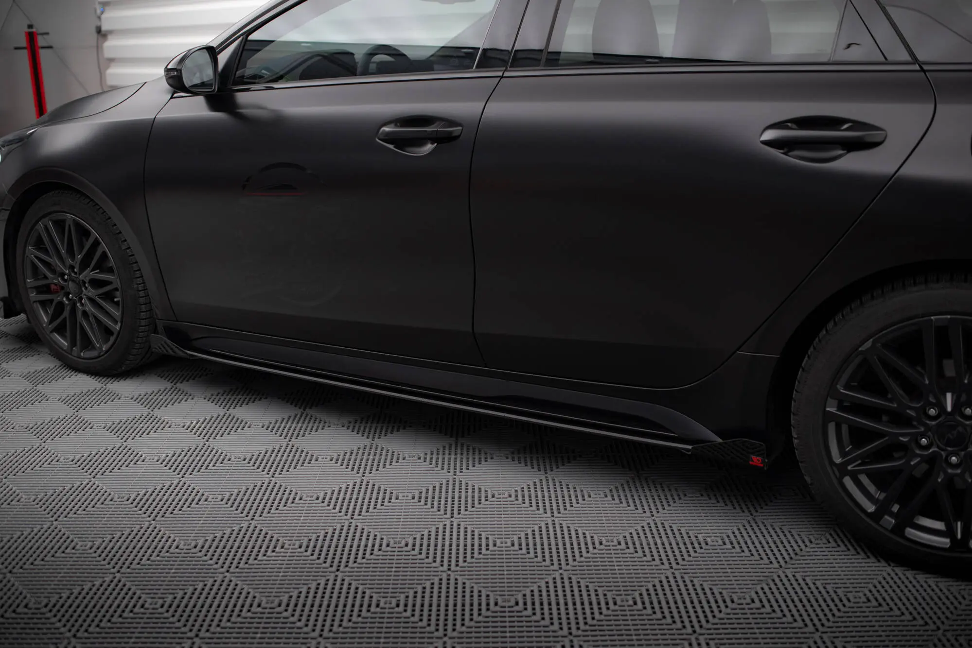 Sideskjørt + flopper Kia Proceed GT facelift 2021 - > | Street Pro Black Edition – bilde 2