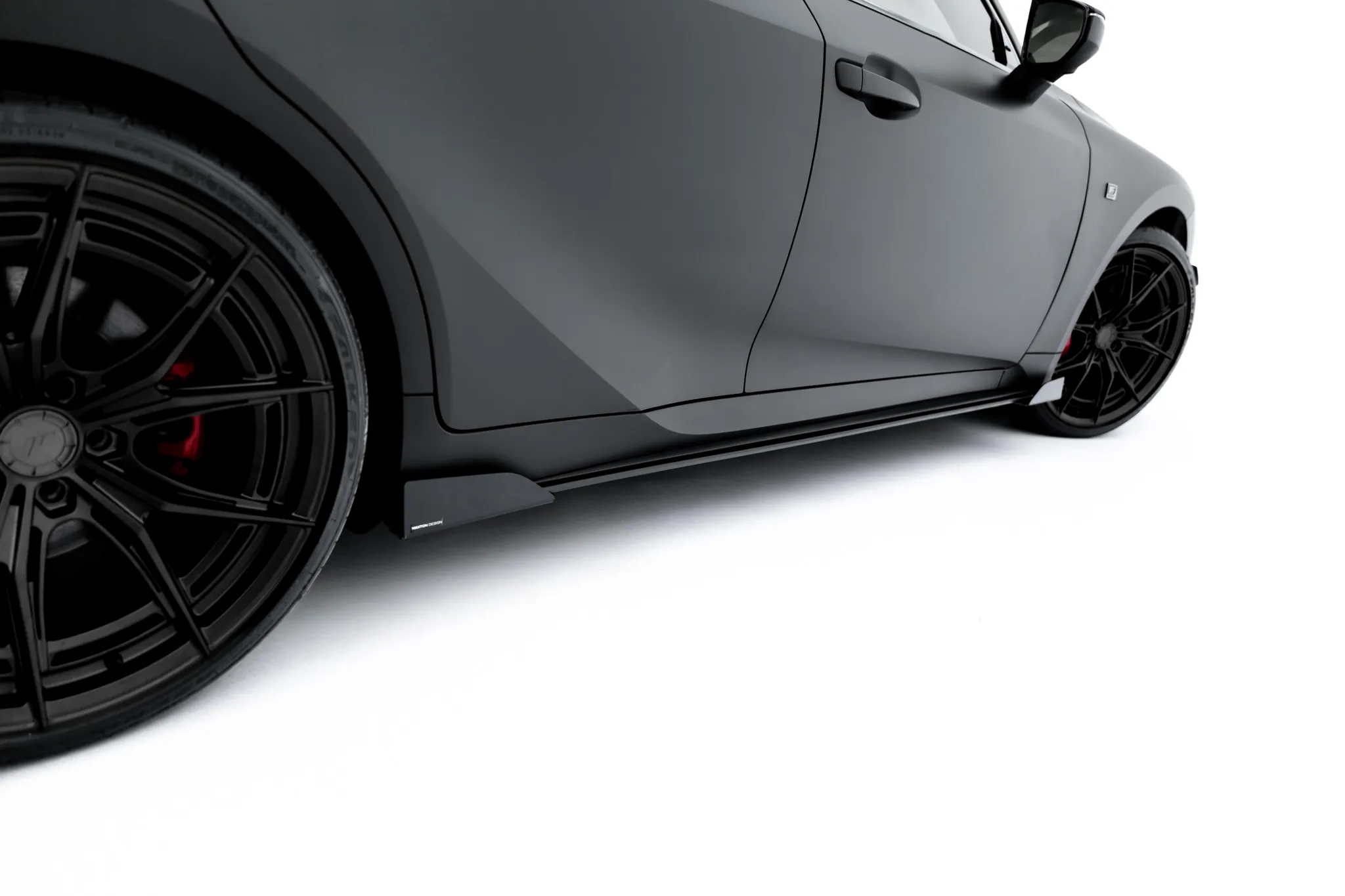 Sideskjørt + Flopper Lexus IS 500 III Facelift (XE30) 2020 -> | Street Pro Black Edition – bilde 4