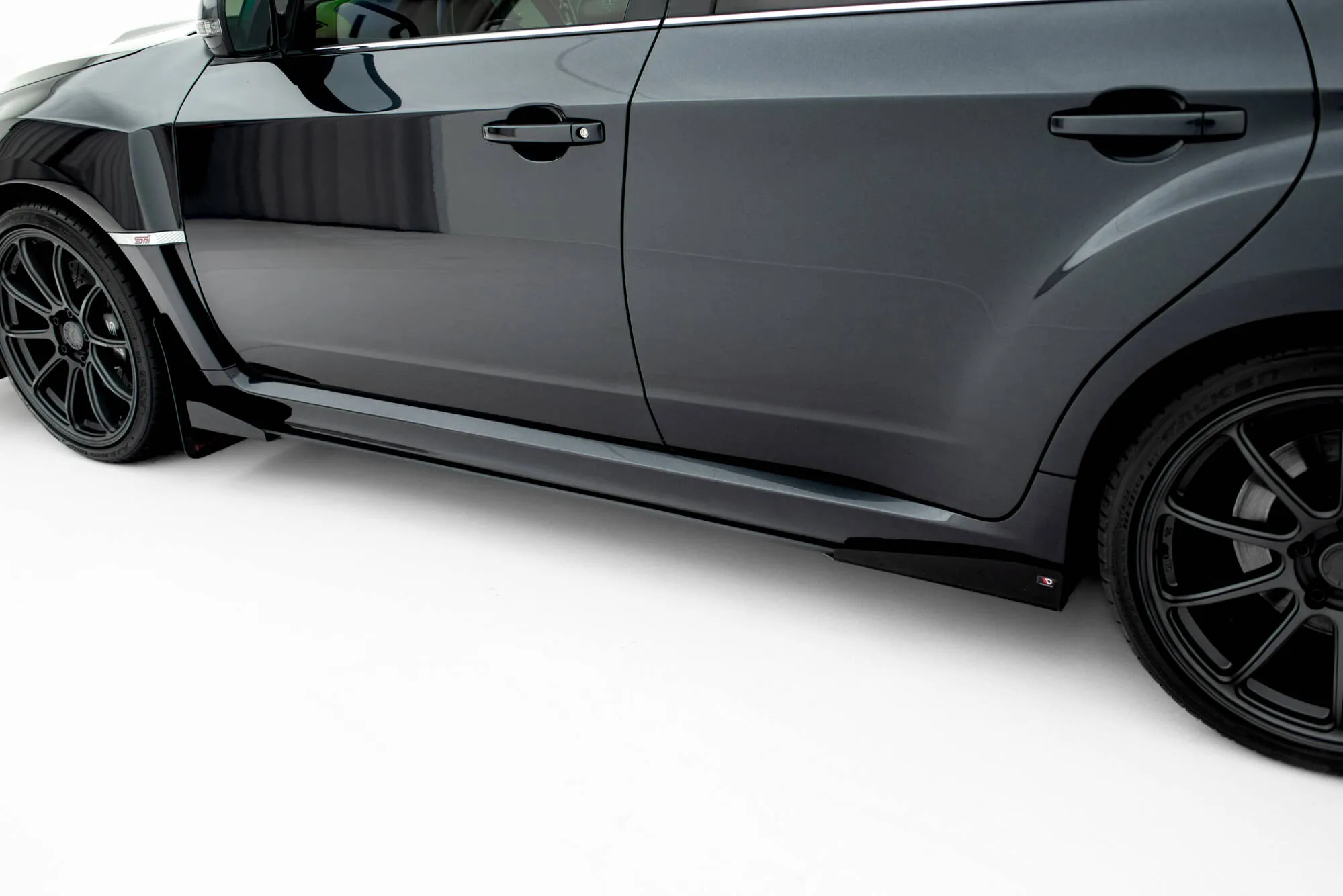Sideskjørt + Flopper Subaru Impreza WRX STI III Facelift 2010 - 2014 | Street Pro Black Edition – bilde 3