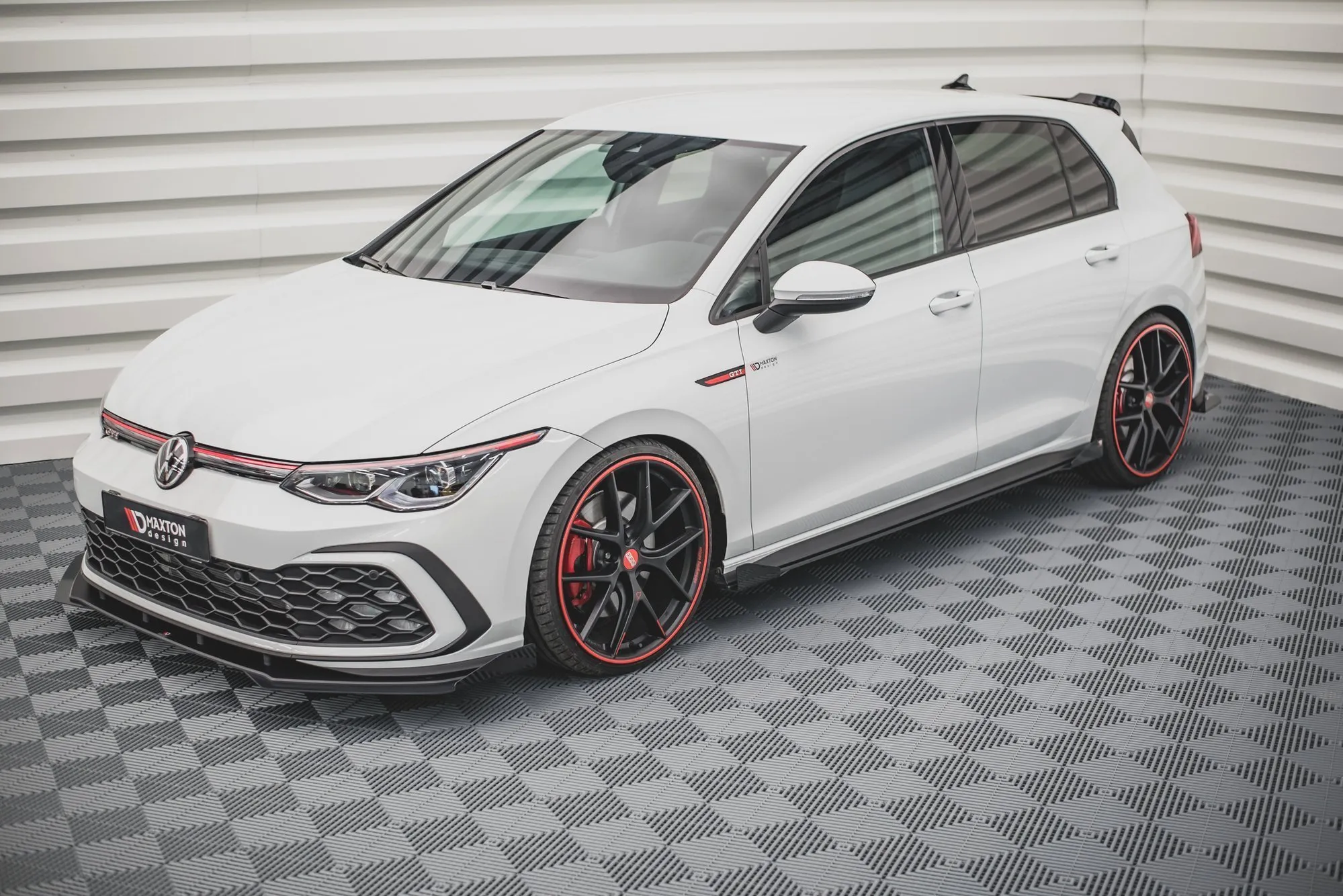 Sideskjørt + Flopper VW Golf 8 GTI / GTI Clubsport / R-line 2020-> | Street Pro Black Edition – bilde 7