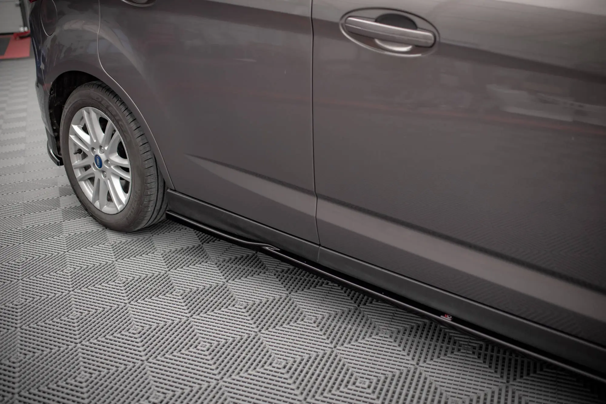 SIDESKJØRT FORD C-MAX II 2010-2014 – bilde 2