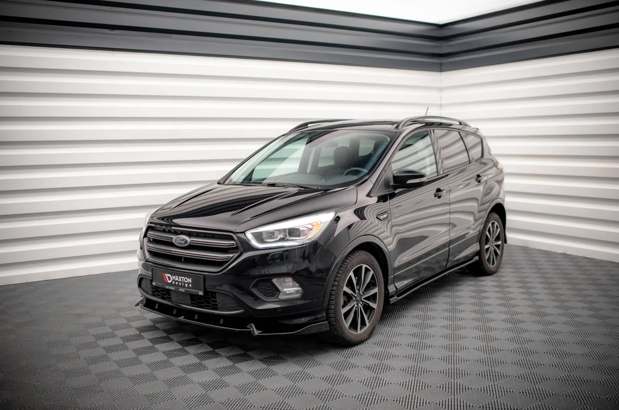 SIDESKJØRT FORD Escape III ST-Line 2012-2019 – bilde 5