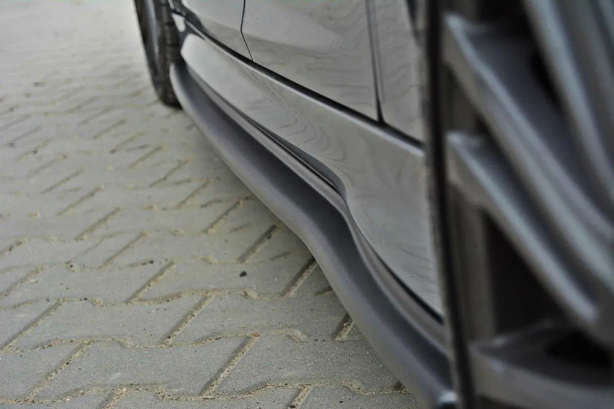 Sideskjørt Ford Focus III RS Facelift 2014 - 2019