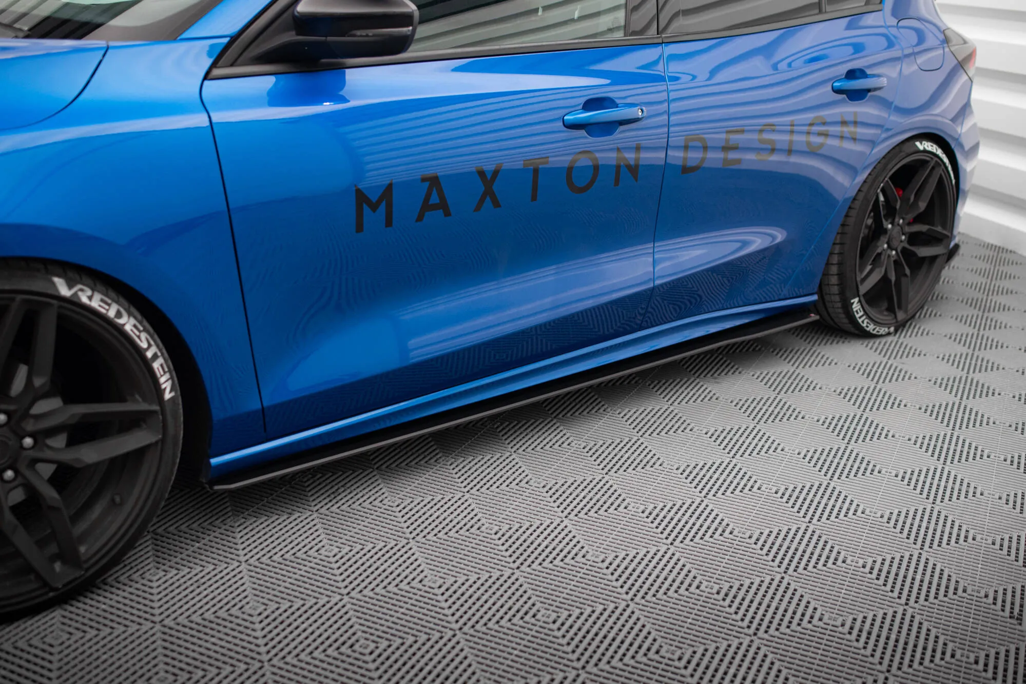 Sideskjørt Ford Focus IV ST / ST-Line 2018 -> | Street Pro Black Edition – bilde 5