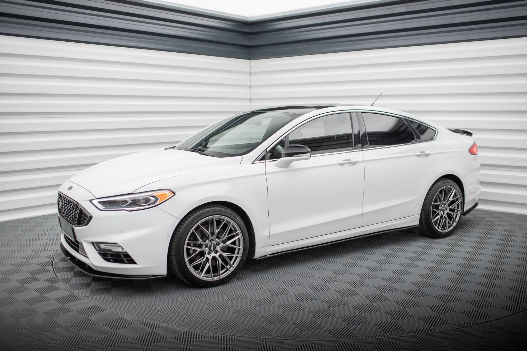 Sideskjørt Ford Mondeo Sport mk5 facelift 2019 - 2022 / Ford Fusion Sport (usa) mk2 facelift 2019 - 2020 | Street Pro Black Edition – bilde 2