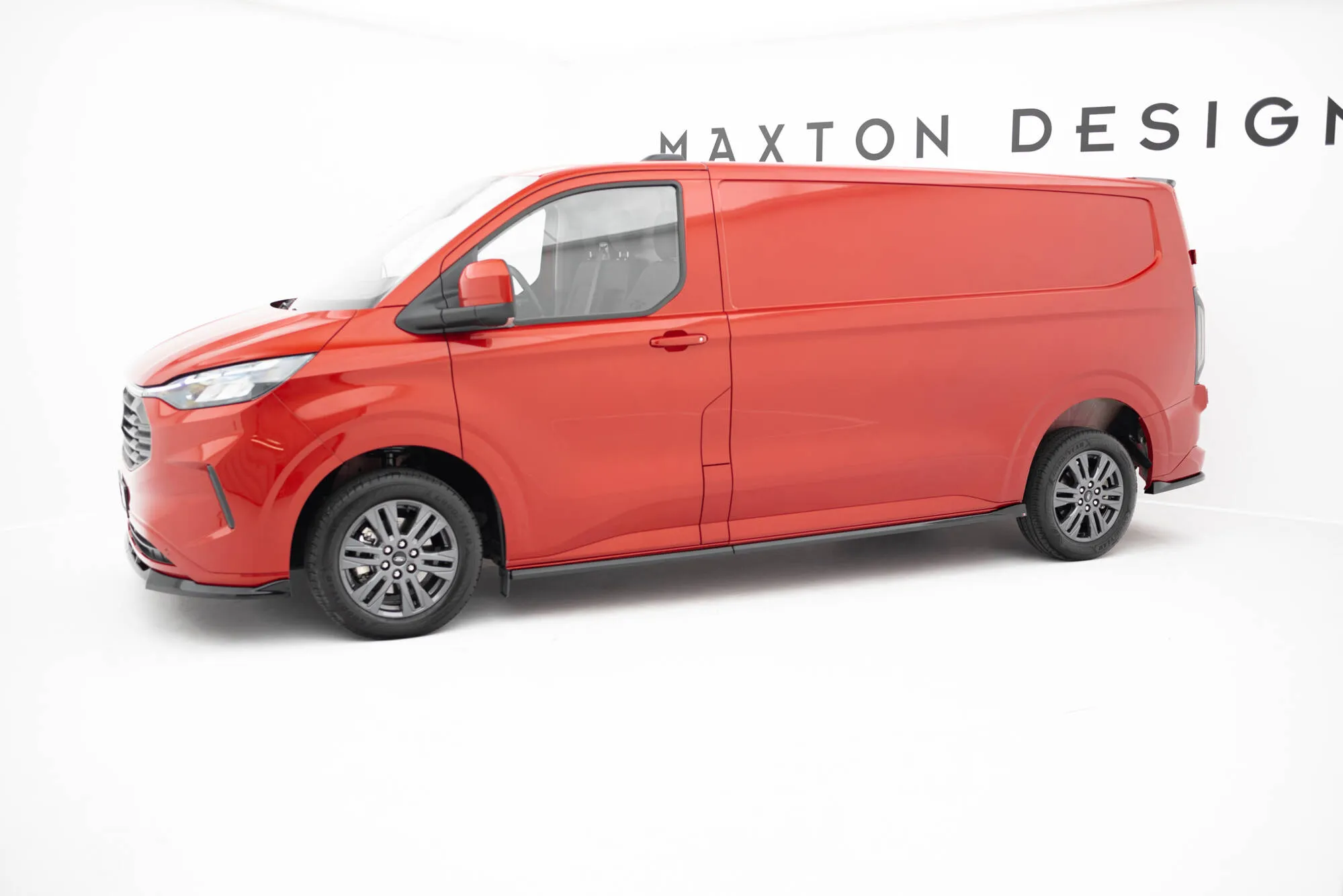 Sideskjørt Ford Transit Custom II 2023 -> | Glossy Black Edition – bilde 2