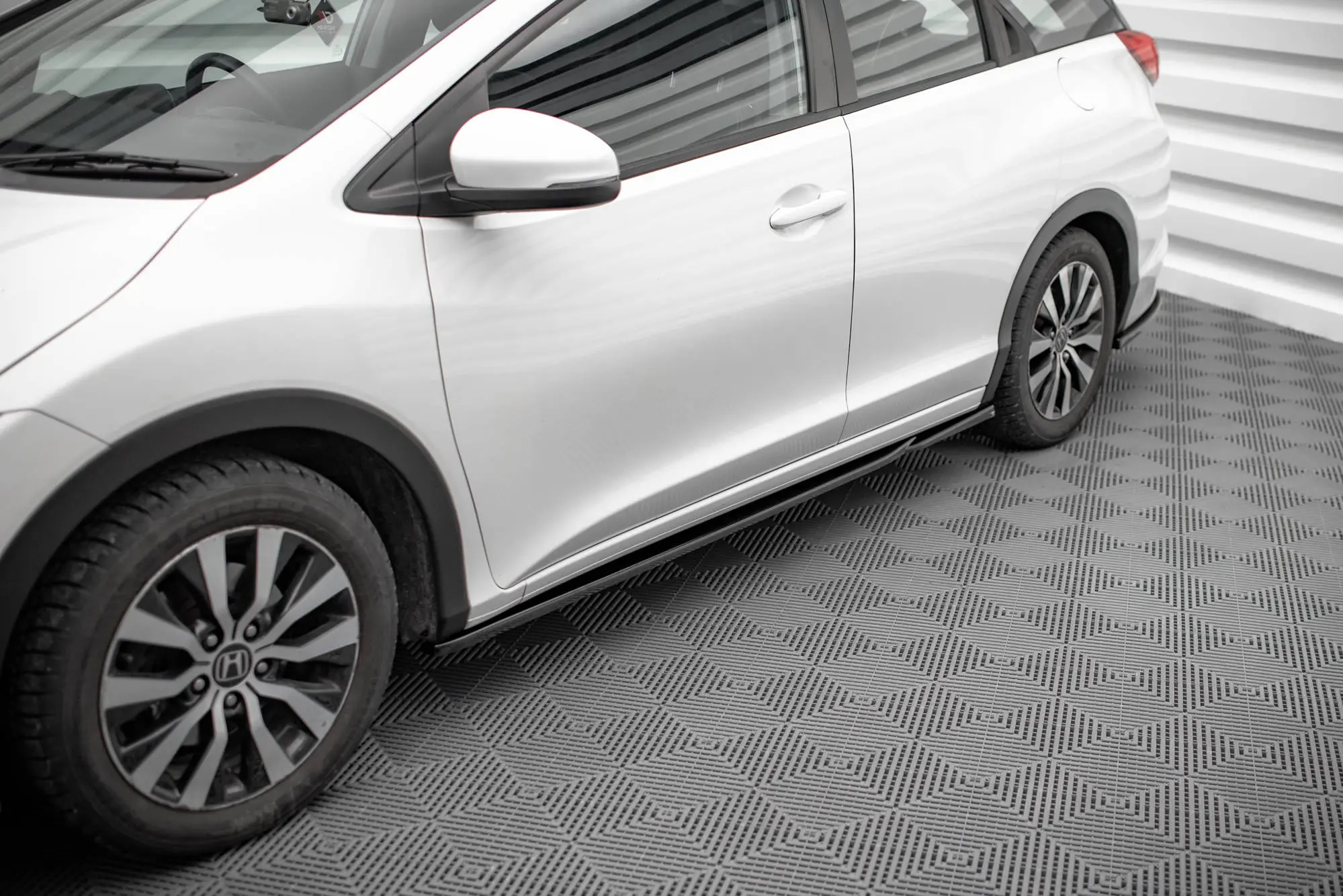 SIDESKJØRT Honda Civic IX 2011-2014