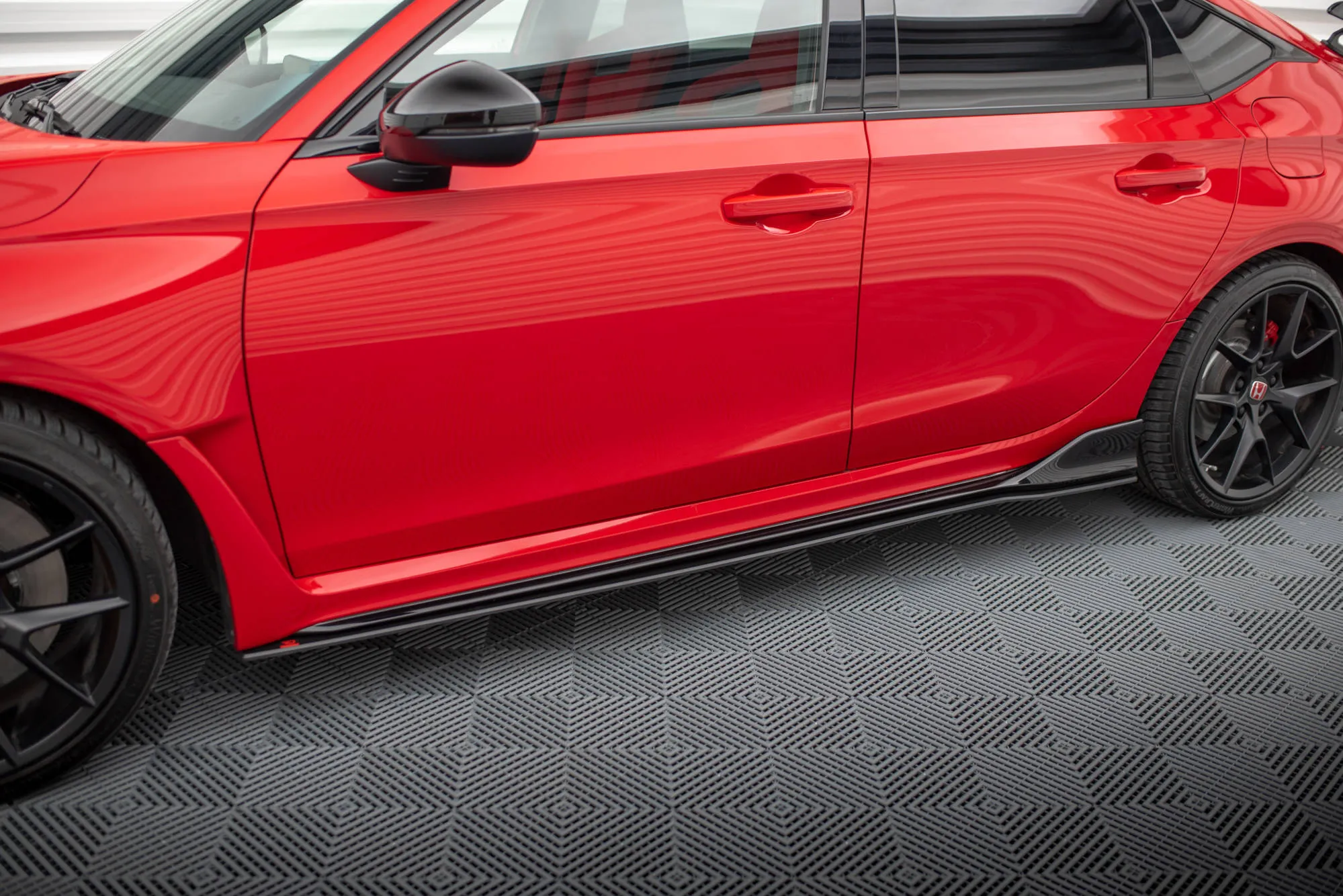 Sideskjørt Honda Civic XI Type-R 2023-> | Street Pro Black Edition
