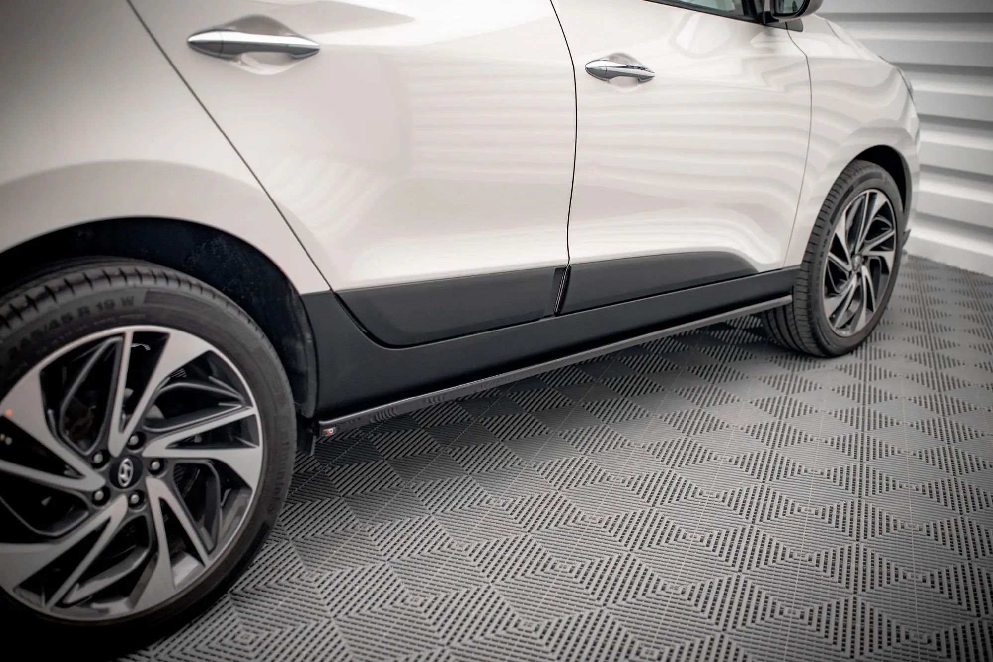 SIDESKJØRT Hyundai iX35 2009-2013