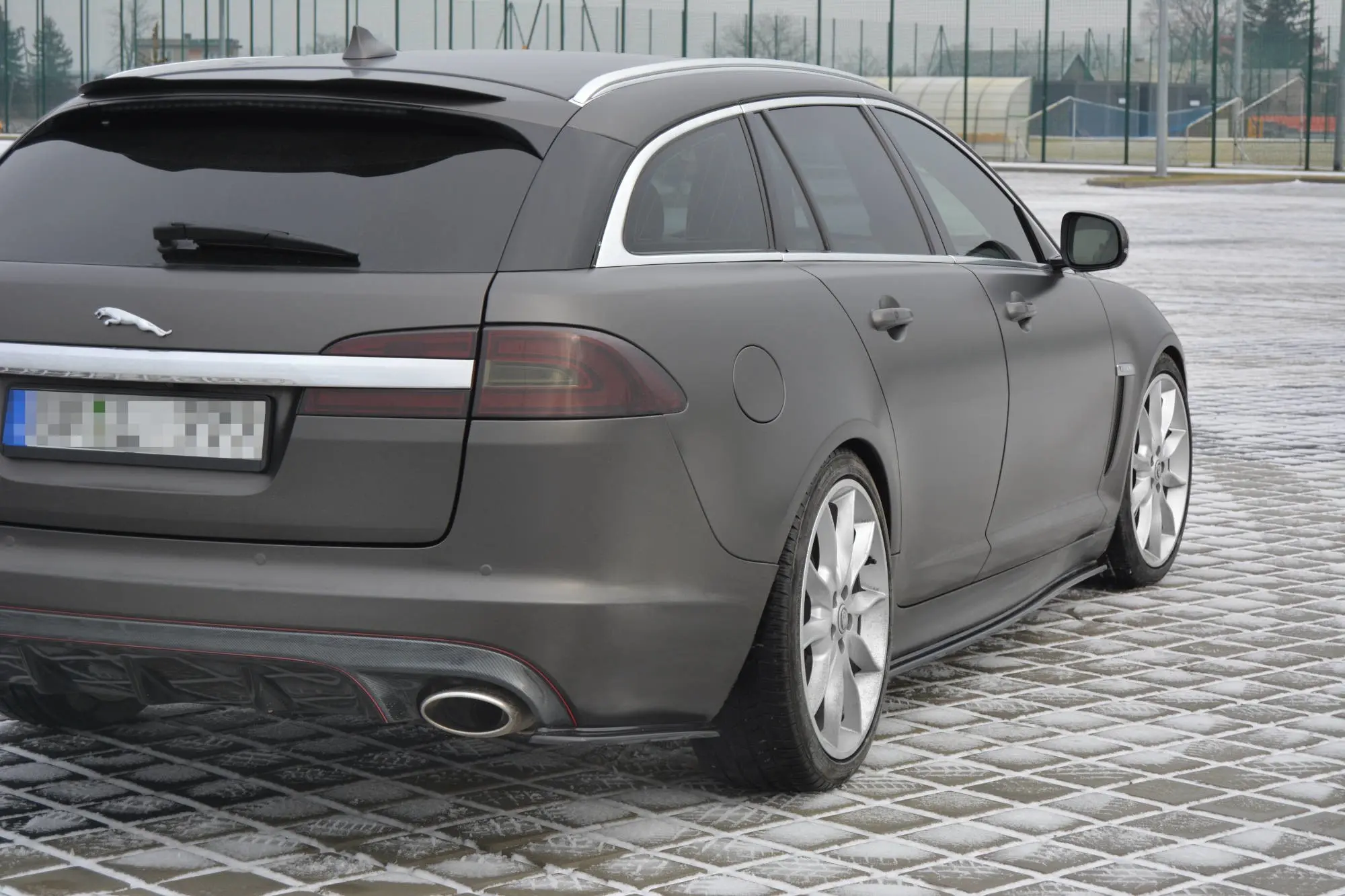 Sideskjørt Jaguar XF I (X250) Sportbrake S-Pack Facelift 2011 - 2015 – bilde 3