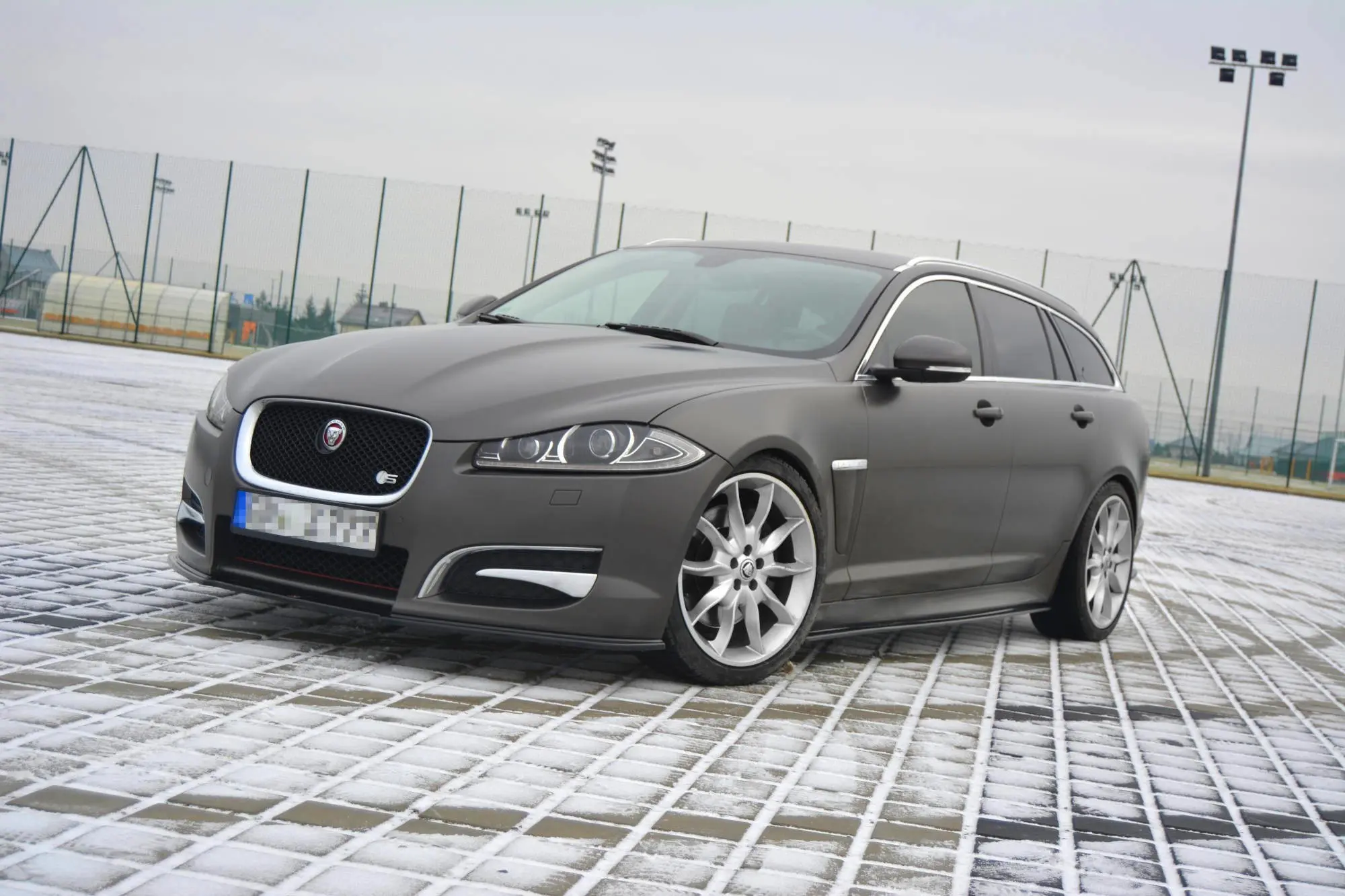 Sideskjørt Jaguar XF I (X250) Sportbrake S-Pack Facelift 2011 - 2015 – bilde 4