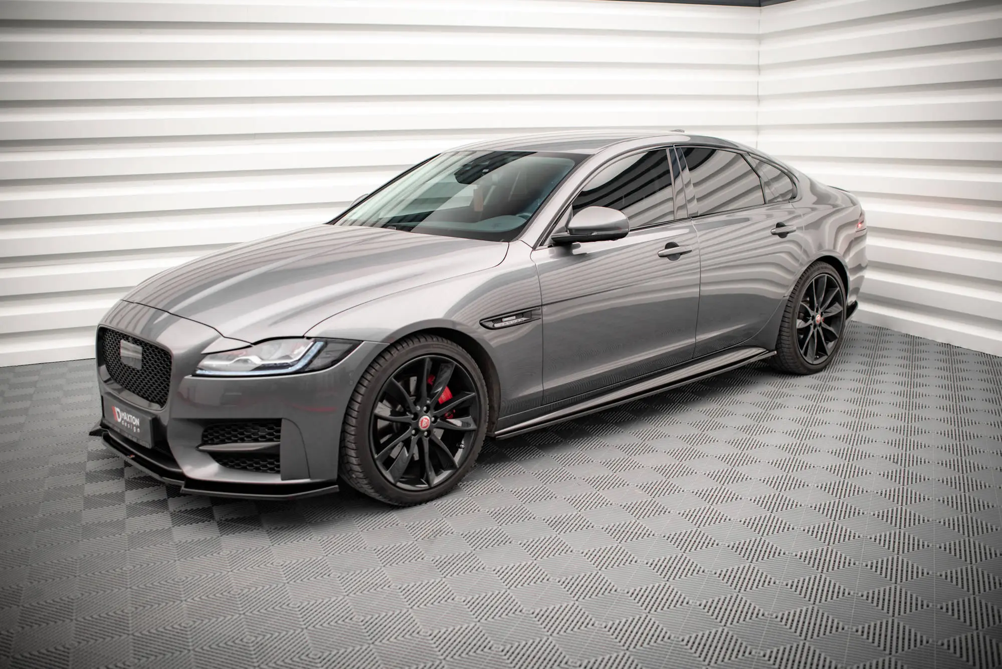 Sideskjørt Jaguar XF II (X260) R-Sport 2015 - 2020 – bilde 4
