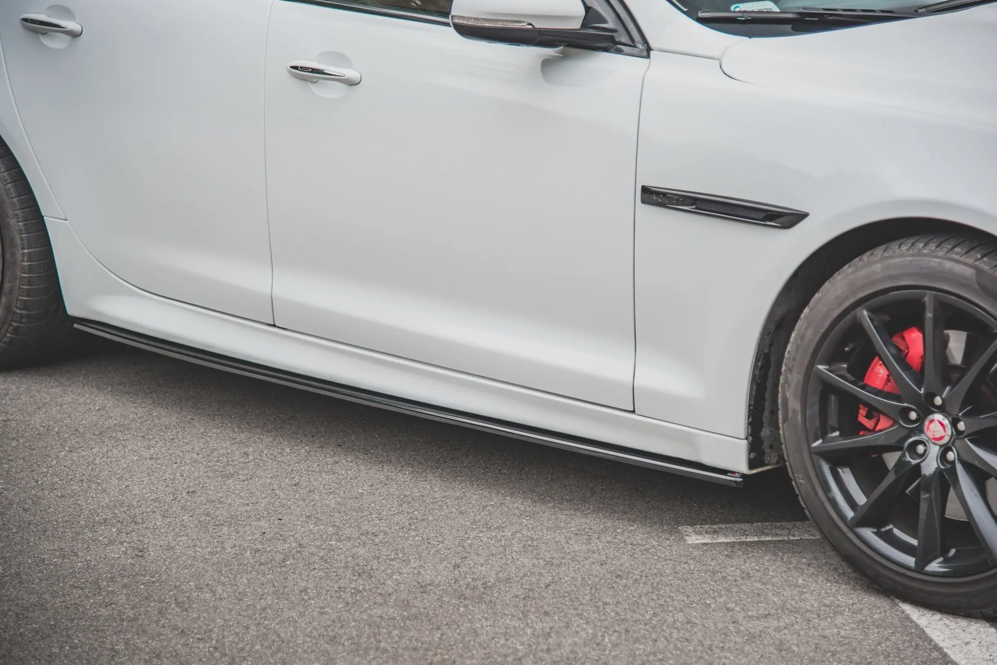 SIDESKJØRT JAGUAR XJ (X351) 2009-2019 – bilde 5