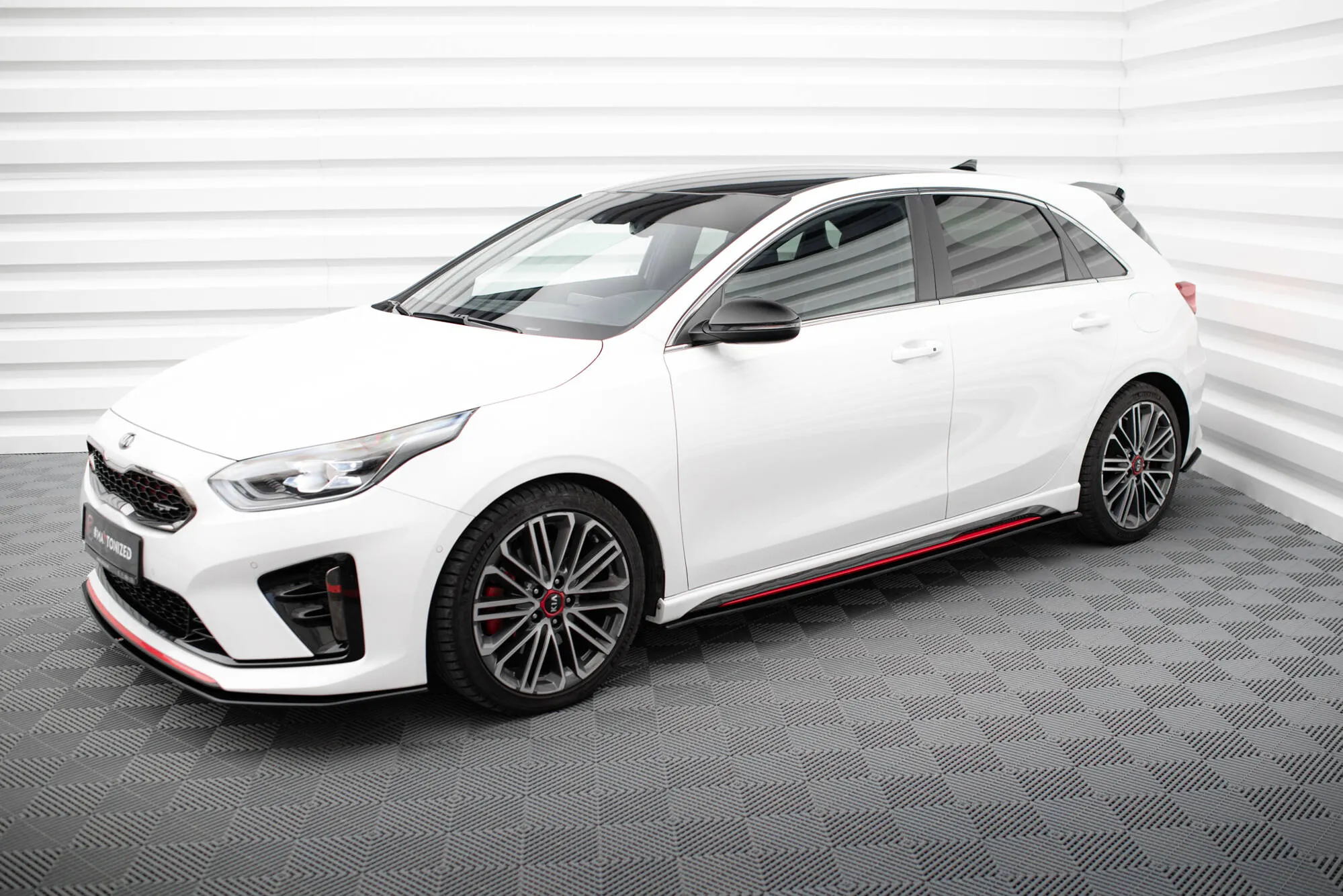 Sideskjørt Kia Ceed GT III / ProCeed I 2018 - 2022 | Street Pro Black Edition – bilde 2