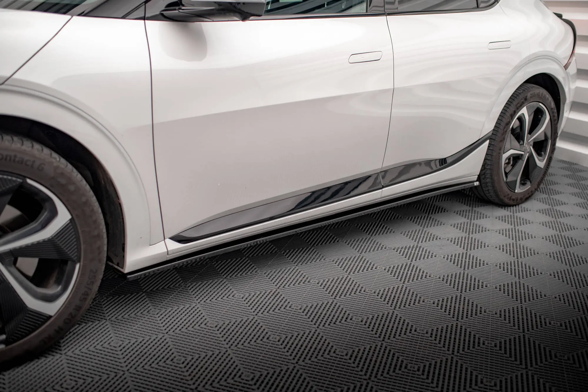 Sideskjørt Kia EV6 GT-Line 2021 - 2024