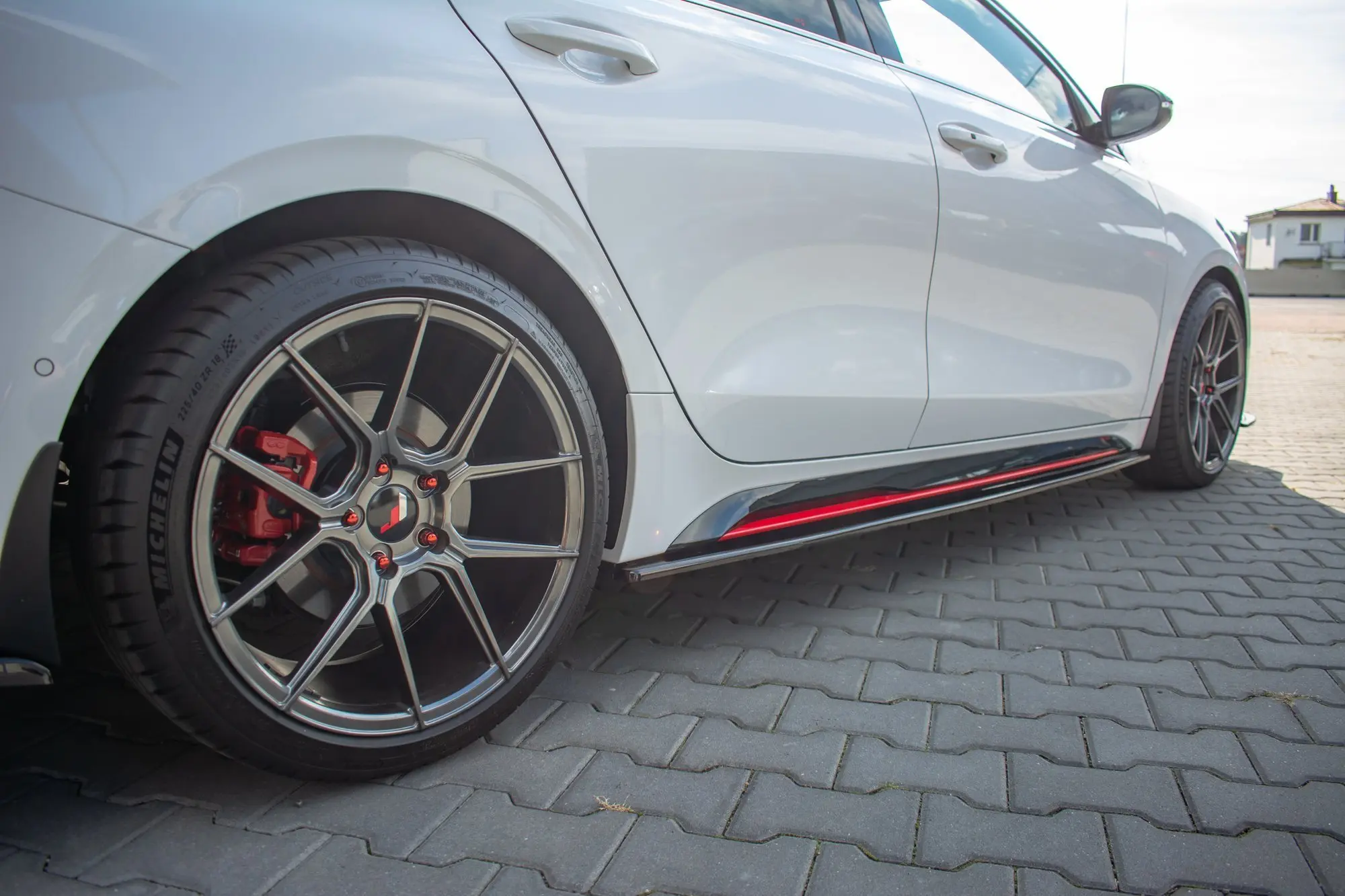SIDESKJØRT KIA Proceed III GT 2018-> – bilde 2