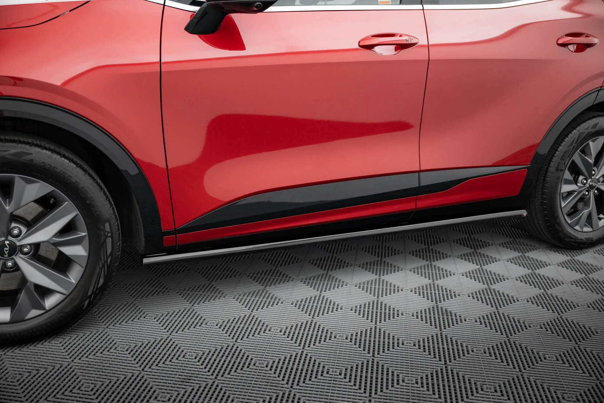 Sideskjørt Kia Sportage GT-Line V 2021 -> | Glossy Black Edition