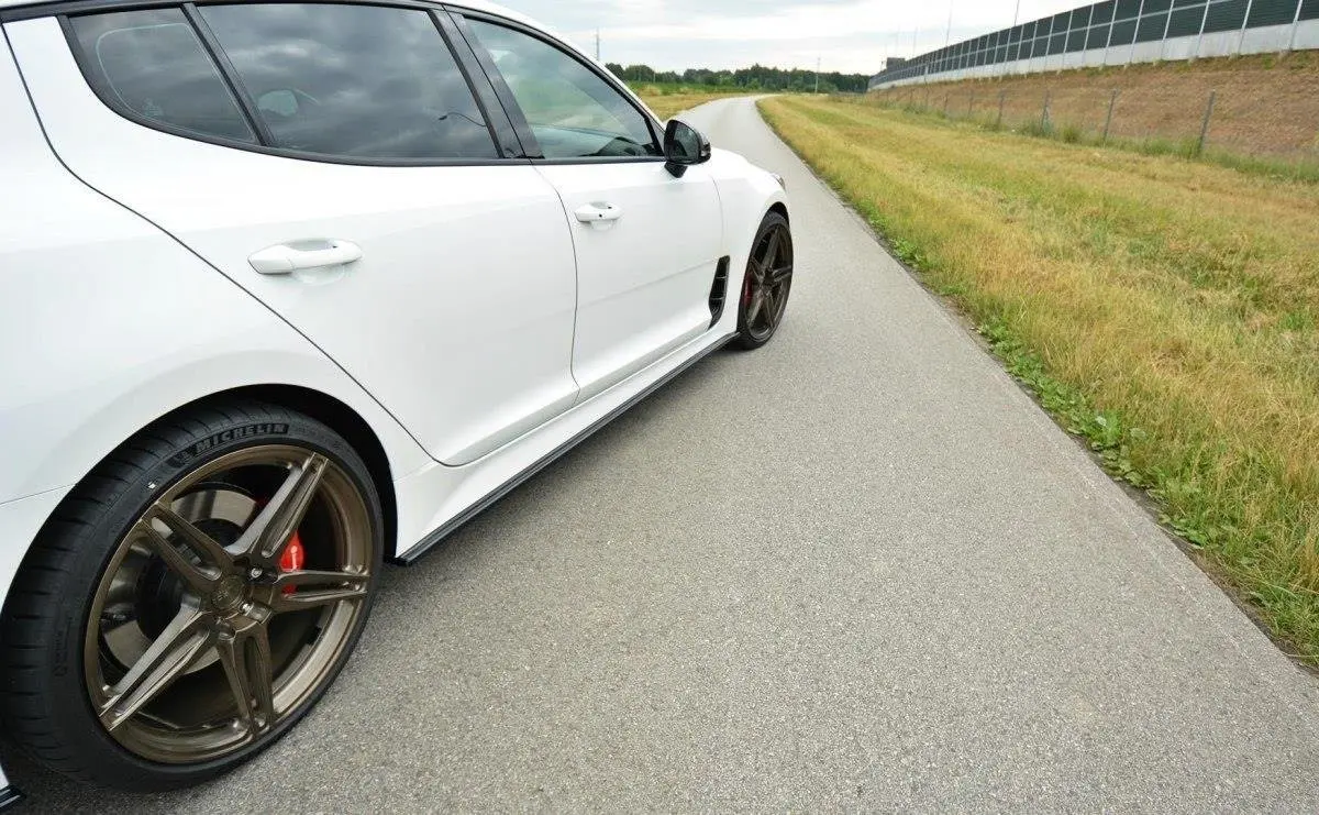 SIDESKJØRT KIA Stinger GT 2017-2023 – bilde 4