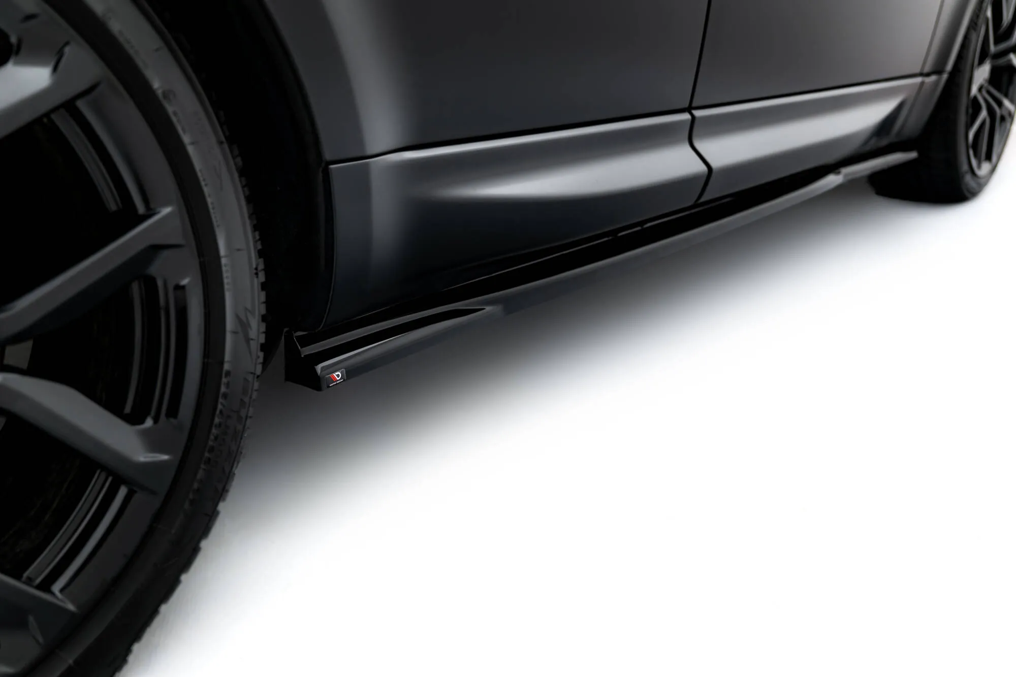 Sideskjørt Land Rover Range Rover Sport Mk2 2013 - 2017 | Glossy Black Edition – bilde 2