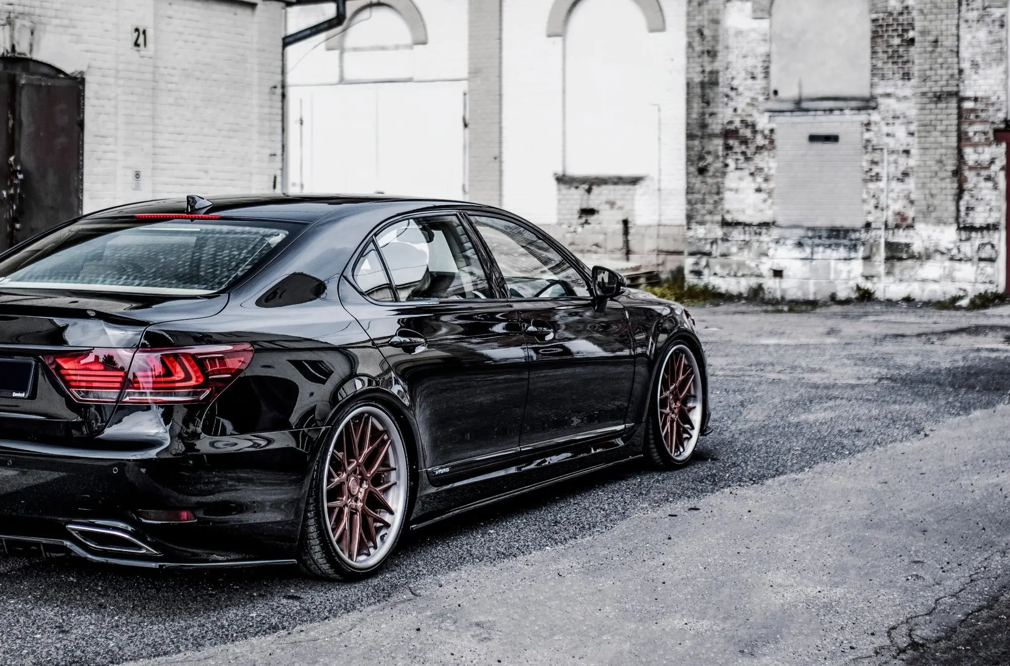 SIDESKJØRT LEXUS LS IV (long) 2012-2017 – bilde 3