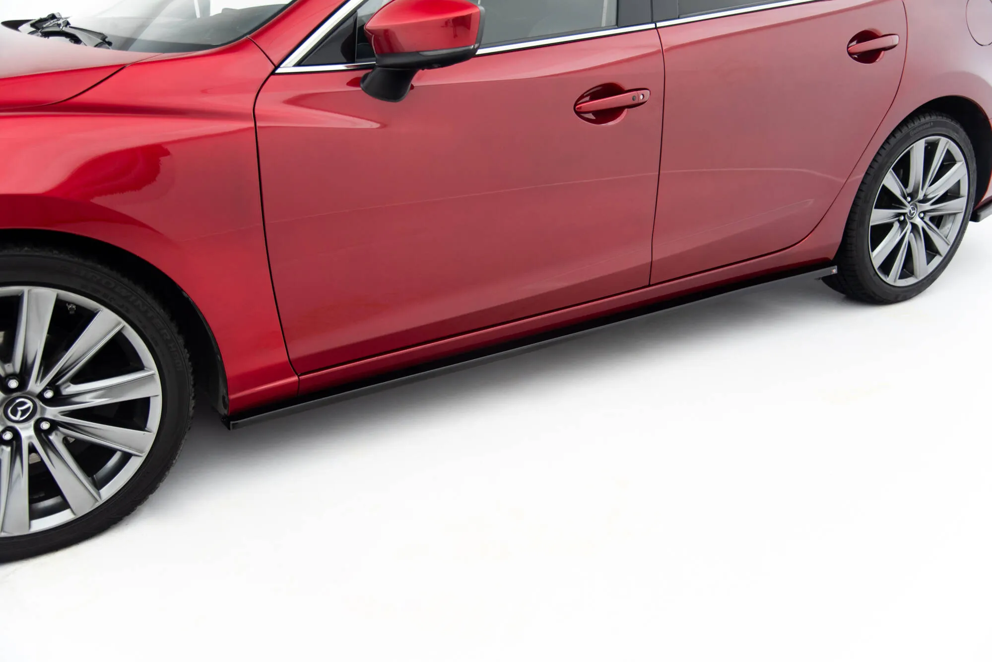 Sideskjørt Mazda 6 Sedan Mk3 Facelift 2018 - 2023 | Glossy Black Edition