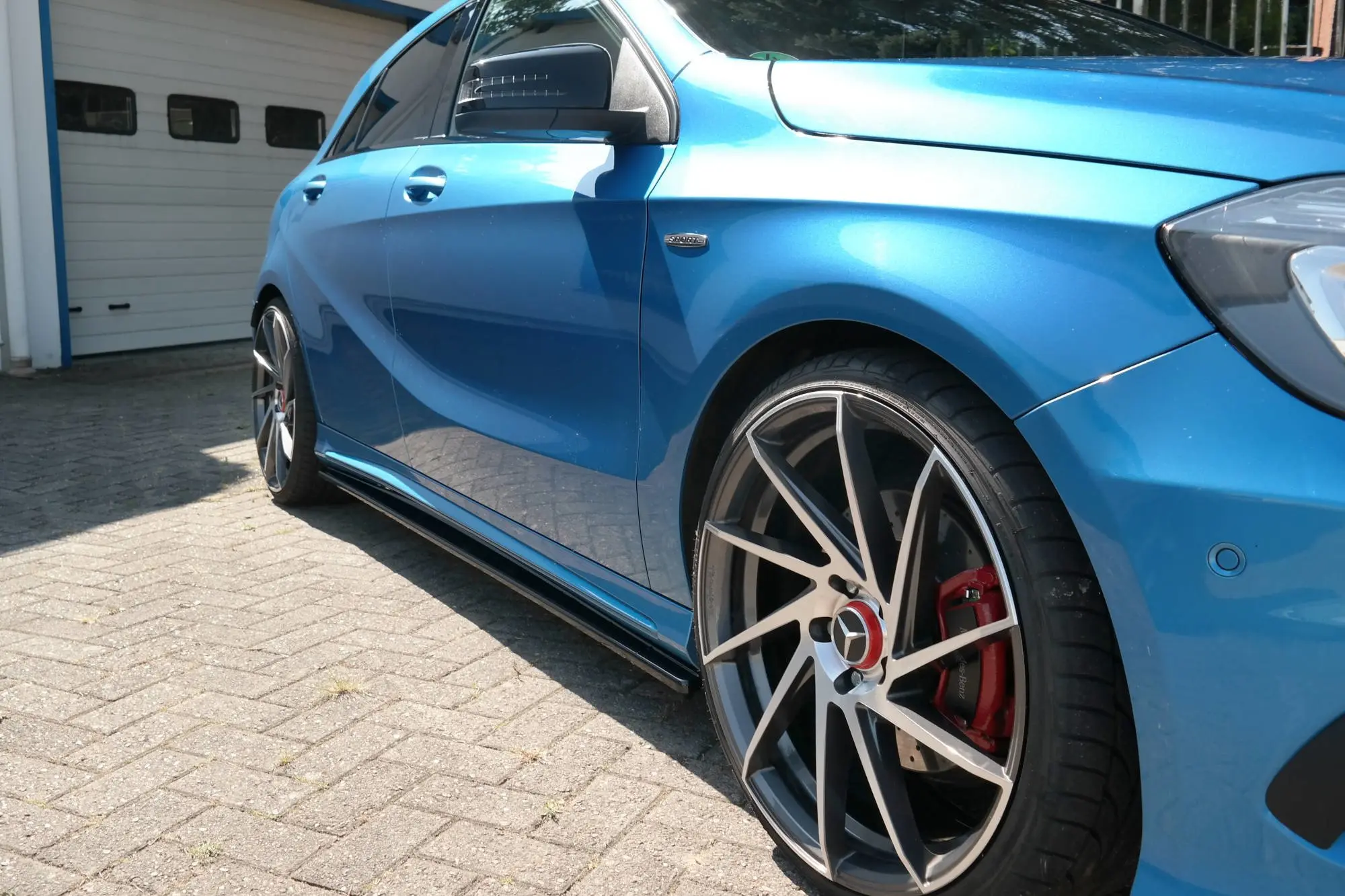 Sideskjørt Mercedes-Benz A (W176) AMG Line pre-facelift 2012-2015 – bilde 2