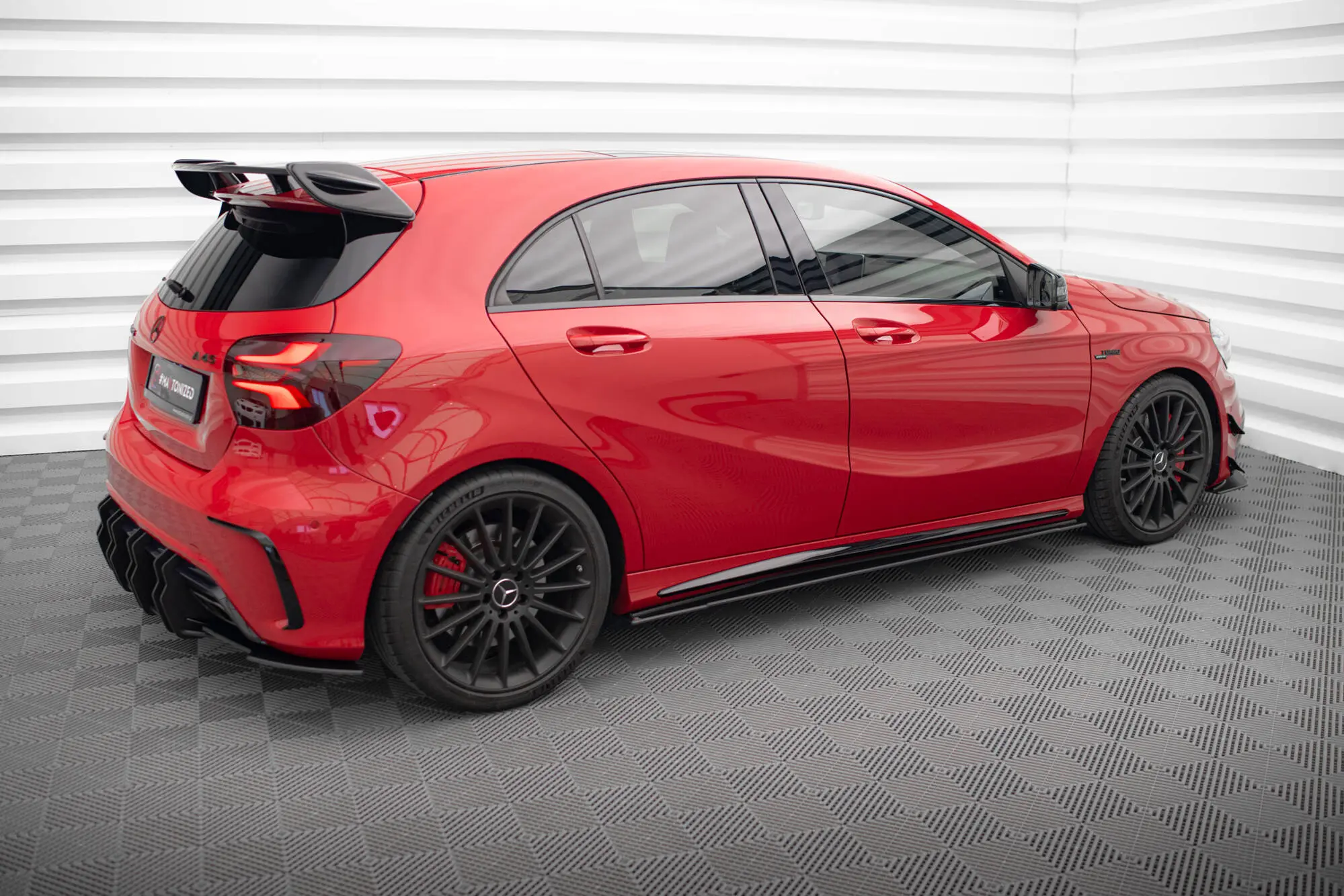 Sideskjørt Mercedes-Benz A45 AMG (W176) facelift 2015 - 2018 | Street Pro Black Edition – bilde 6
