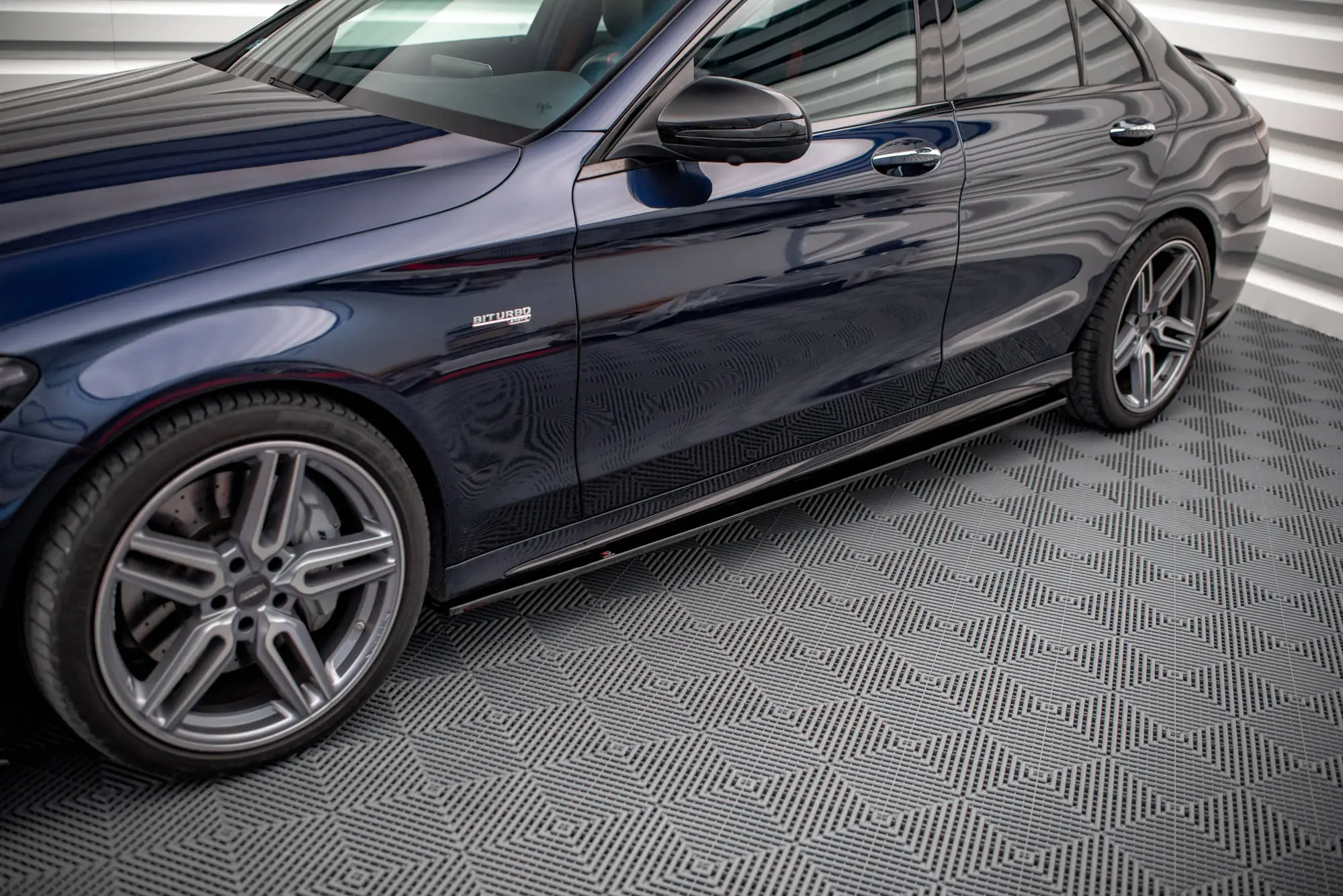 SIDESKJØRT MERCEDES-BENZ C (W205, S205) C43 AMG 2016-2018