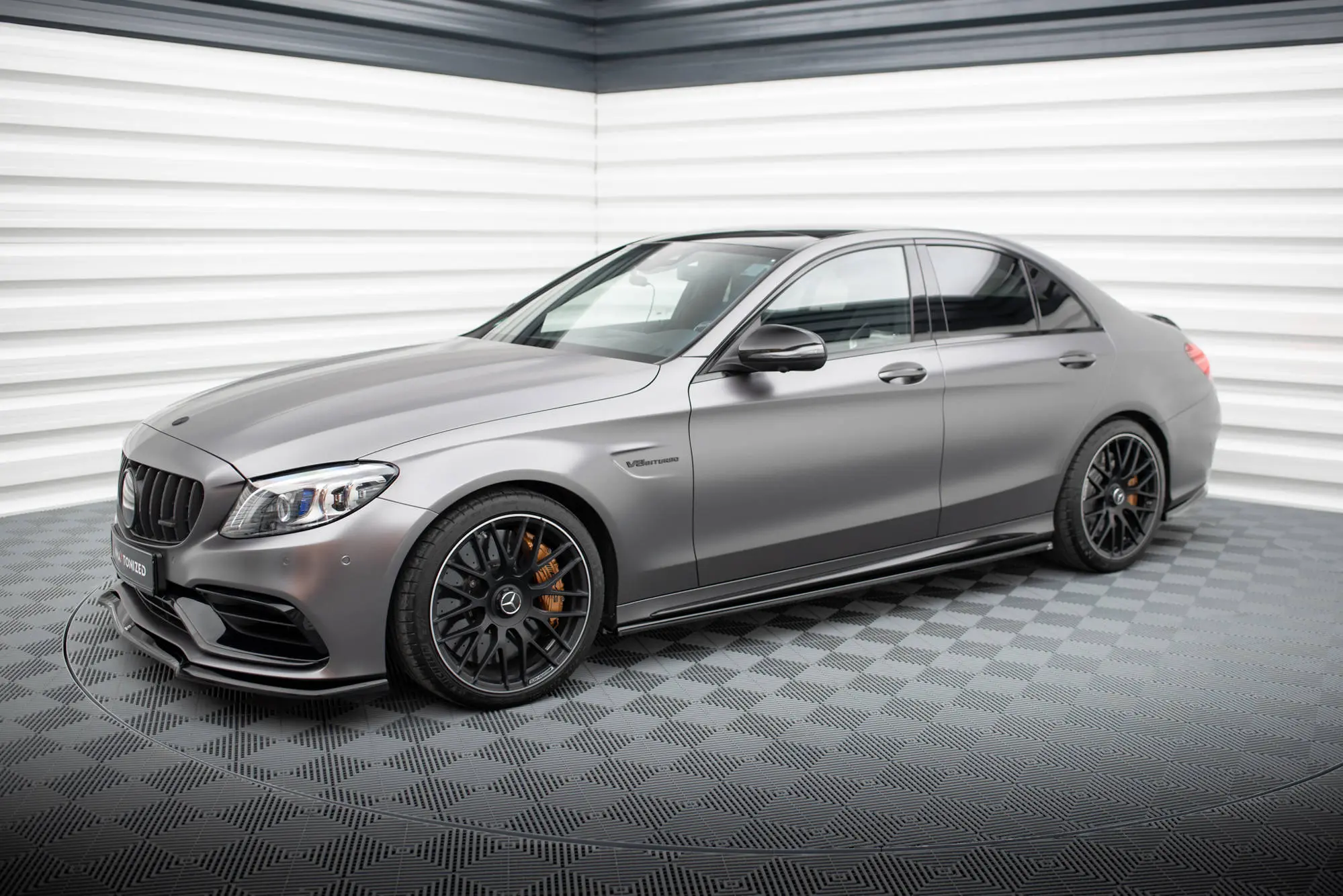 Sideskjørt Mercedes-Benz C63 AMG (W205 / S205) facelift 2018 - 2021 | Glossy Black Edition