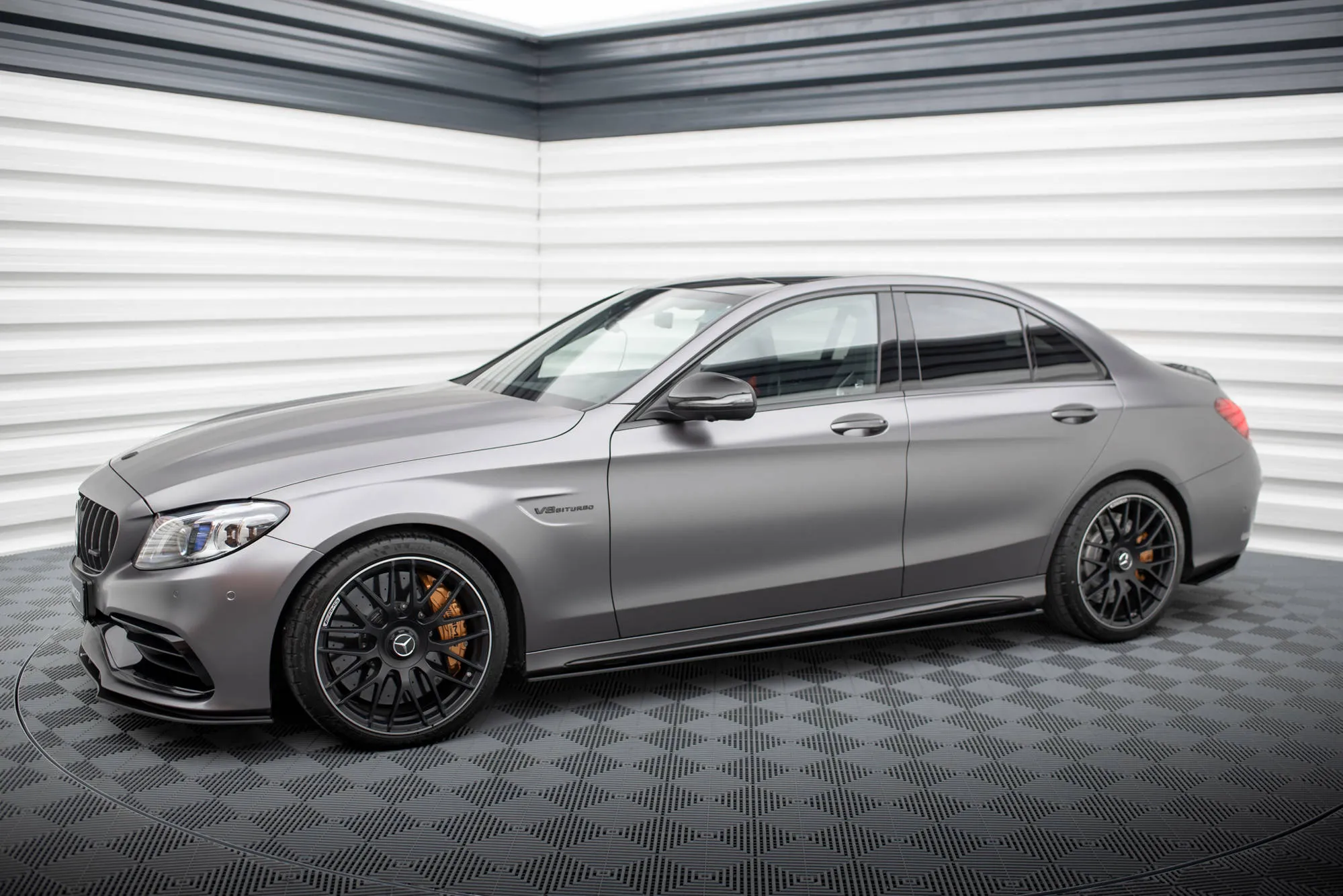 Sideskjørt Mercedes-Benz C63 AMG (W205 / S205) facelift 2018 - 2021 | Street Pro Black Edition – bilde 3