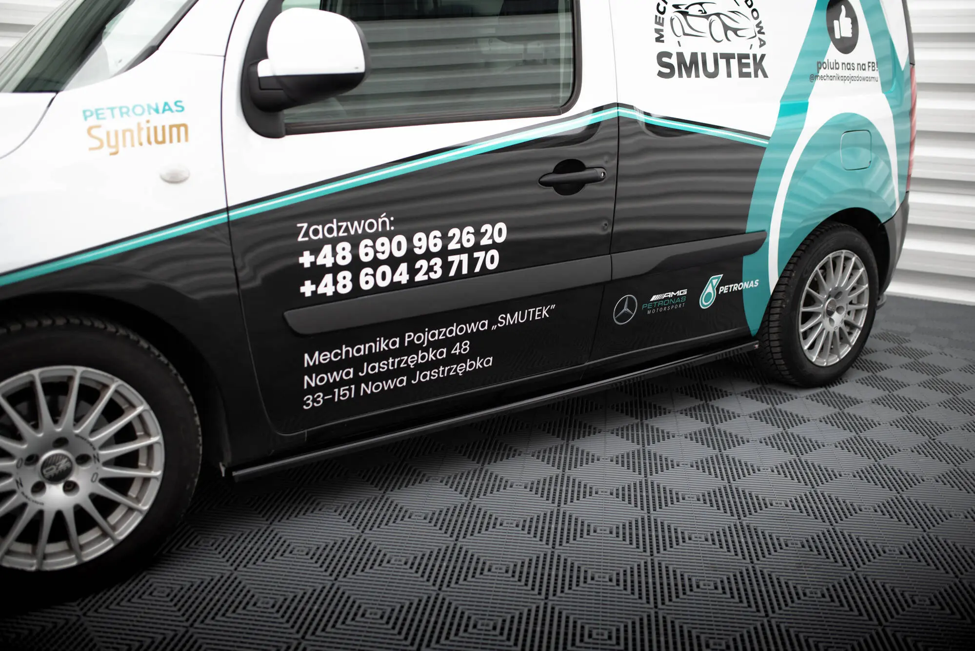 Sideskjørt Mercedes-Benz Citan I (W415) 2012 - 2021 | Glossy Black Edition – bilde 3