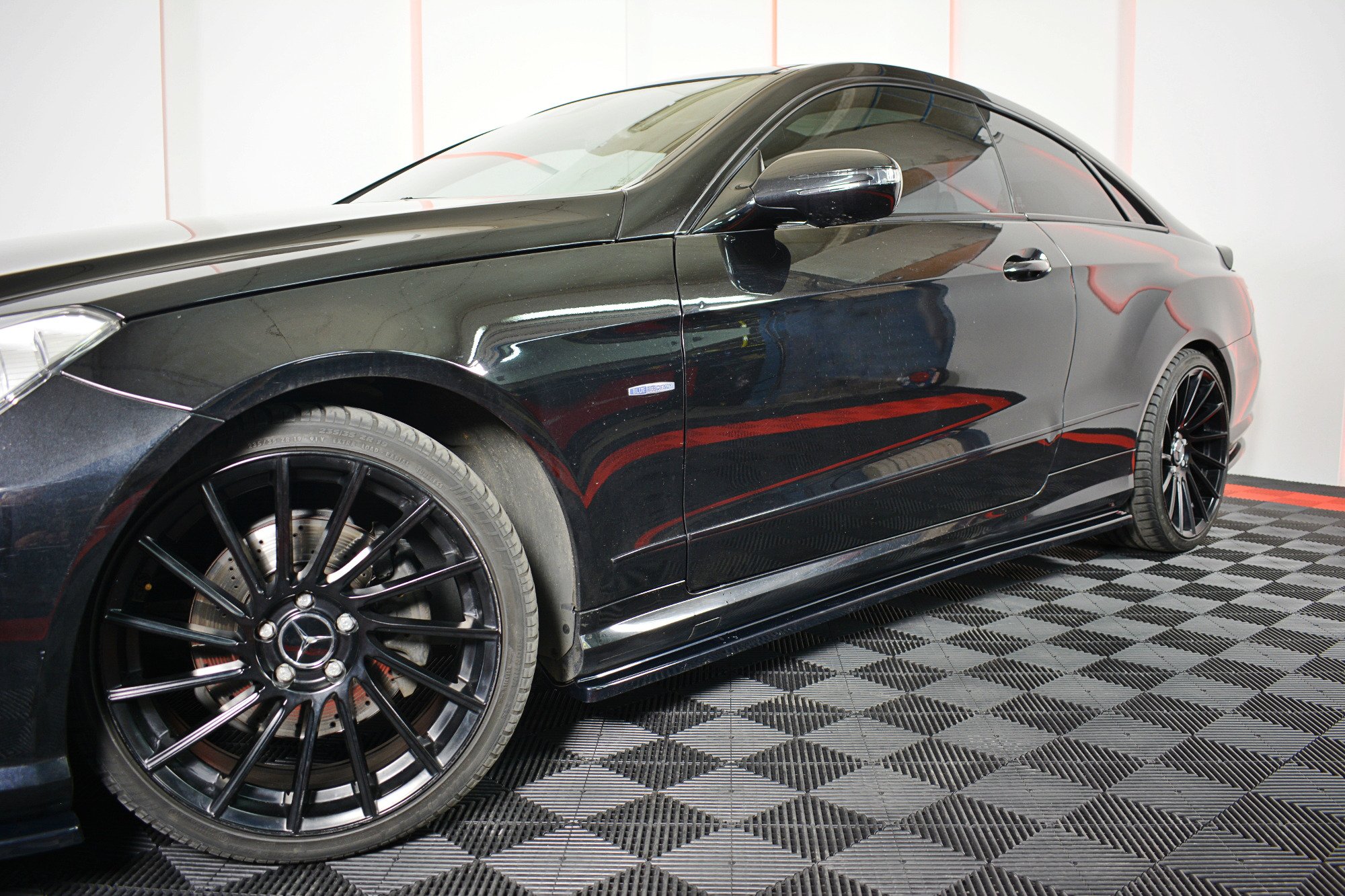 SIDESKJØRT MERCEDES-BENZ E Coupe (C207) AMG-Line 2009-2013 – bilde 3