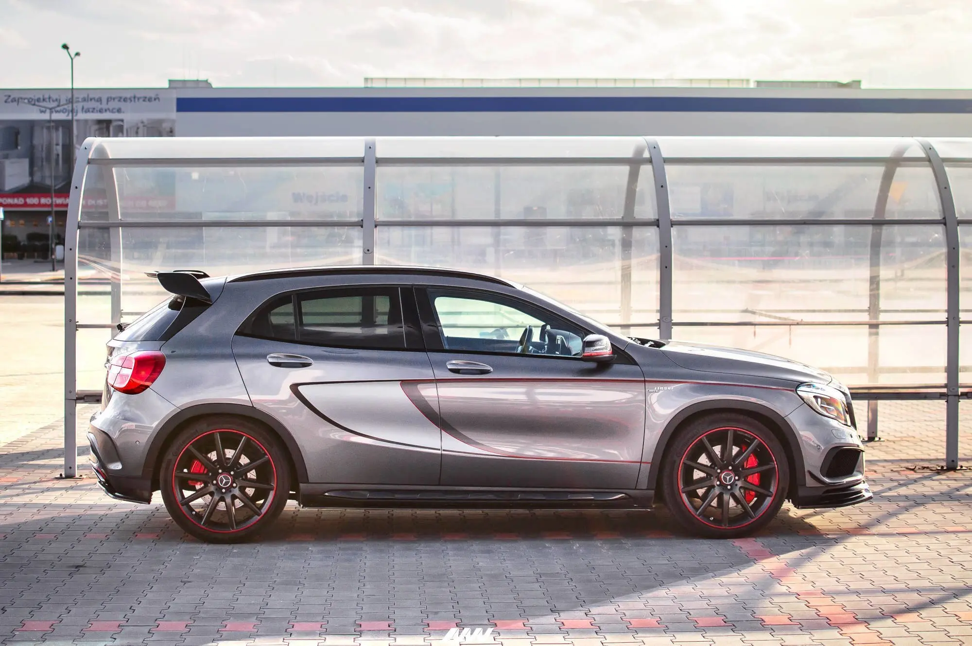SIDESKJØRT MERCEDES-BENZ GLA (X156) 45 AMG 2014-2017 – bilde 3