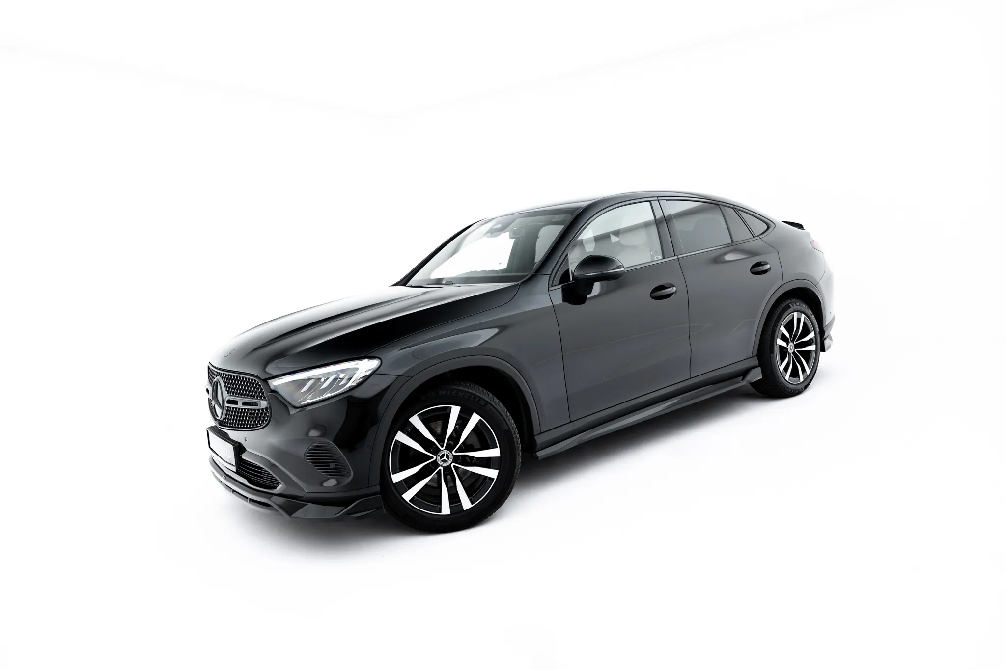Sideskjørt Mercedes-Benz Glc (C254) 2022 -> | Glossy Black Edition – bilde 3