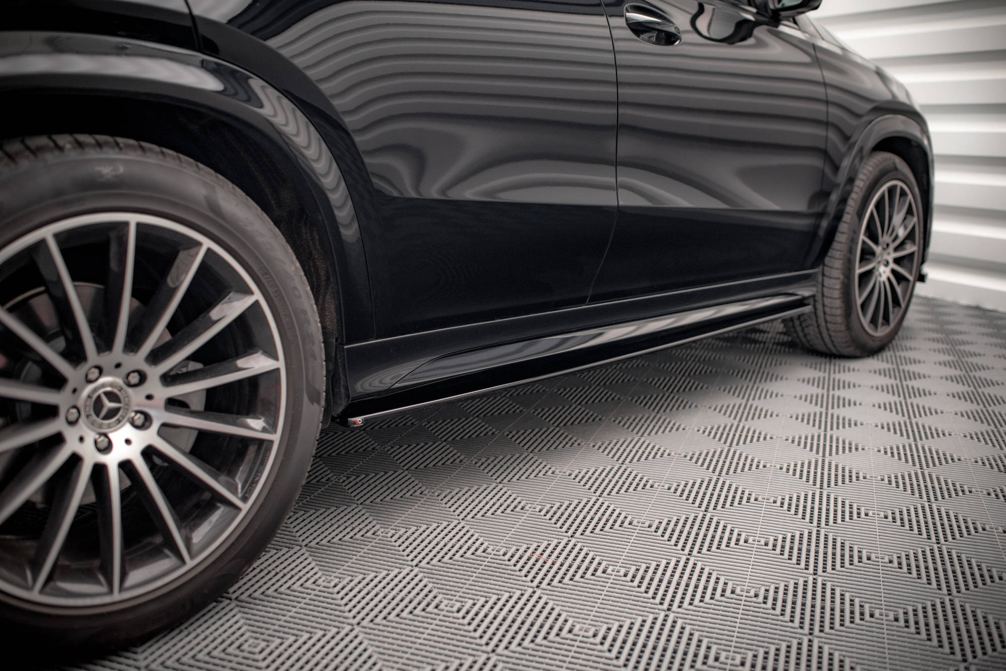 Sideskjørt Mercedes-Benz GLE Coupe (C167) AMG Line 2019 - 2023
