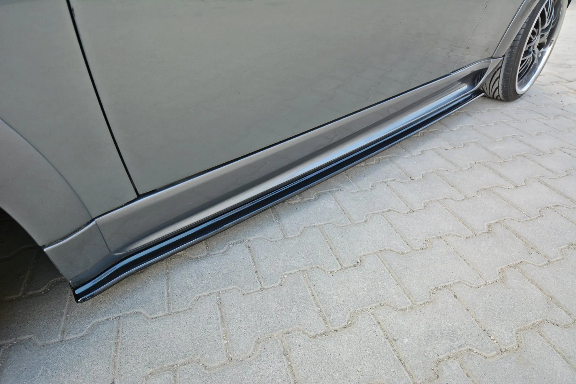 SIDESKJØRT MINI COOPER S JCW R53 2003-2006 – bilde 3