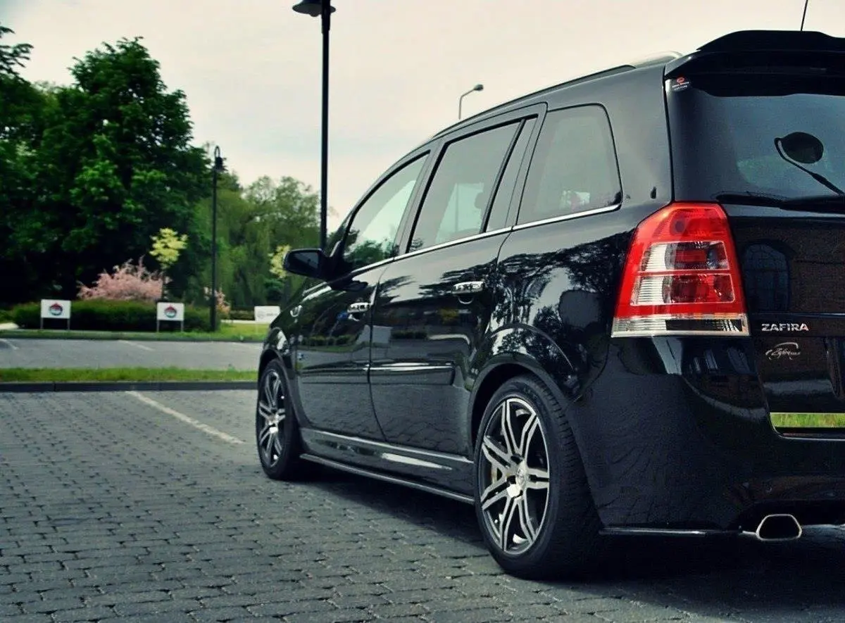 SIDESKJØRT Opel Zafira B OPC 2005 - 2011 – bilde 3