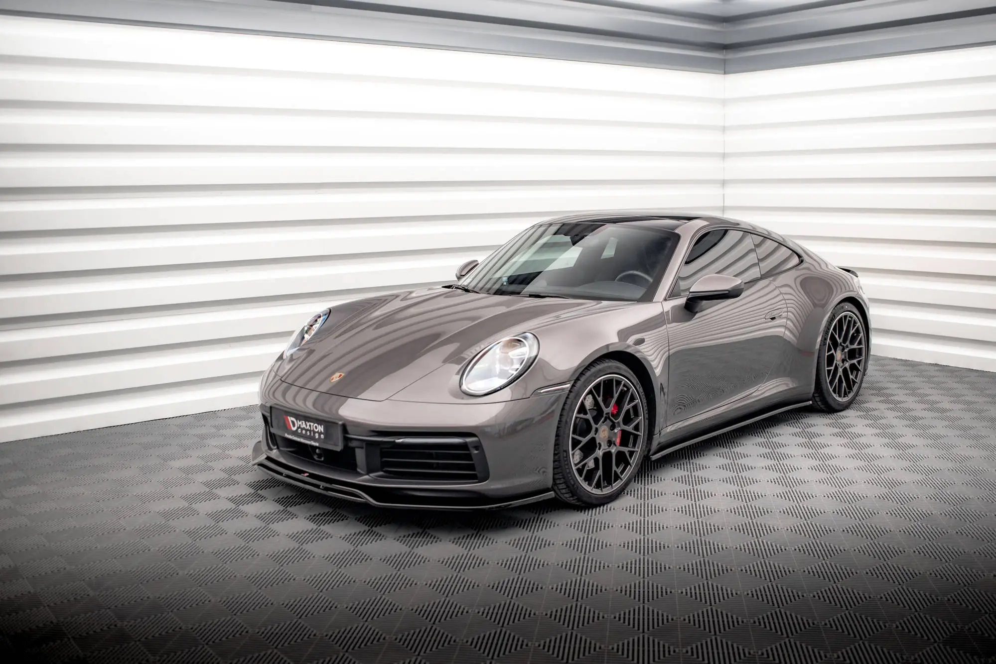SIDESKJØRT PORSCHE 911 CARRERA 4S (992) 2019-> – bilde 4