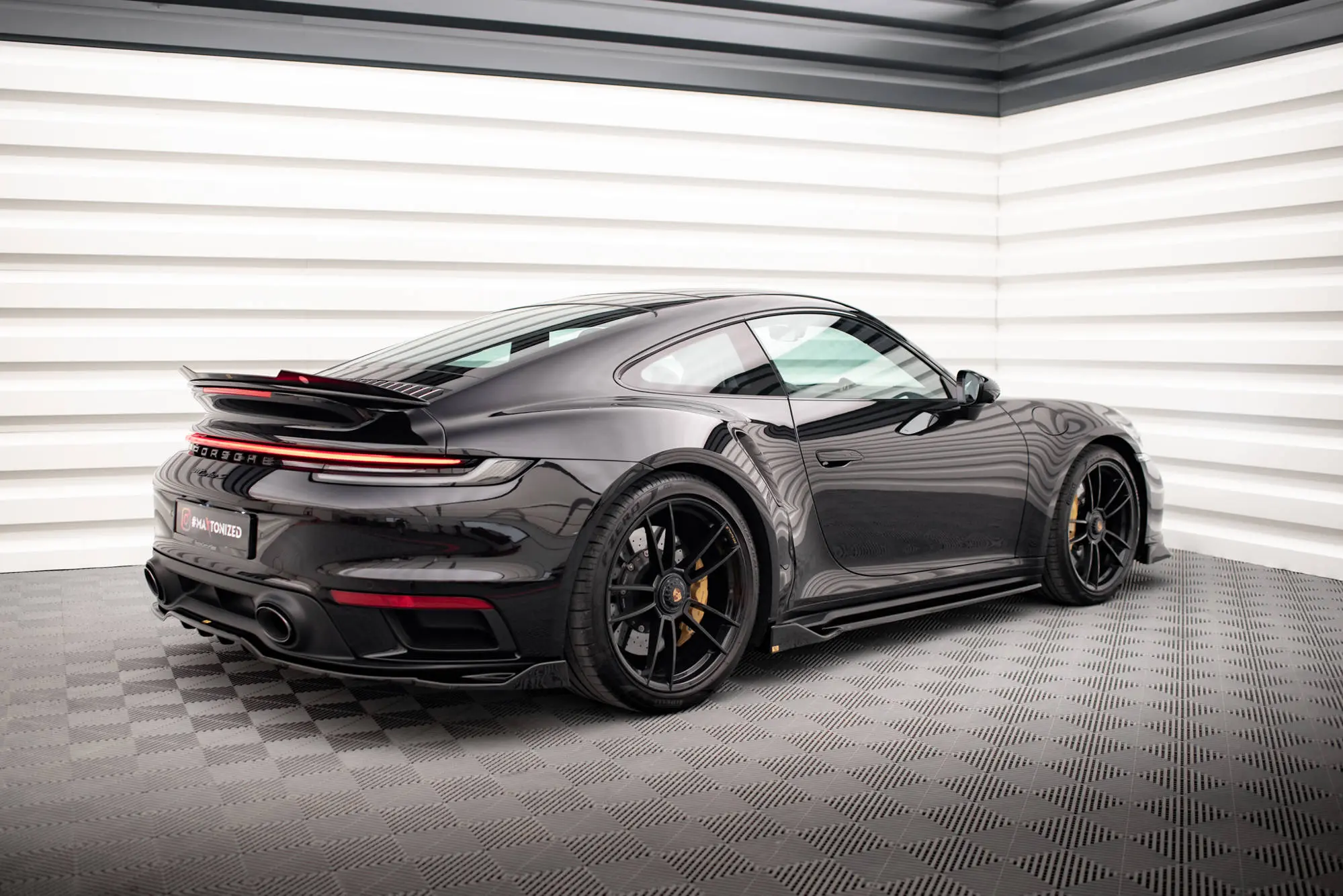 SIDESKJØRT PORSCHE 911 Turbo S (992) 2019-> – bilde 4