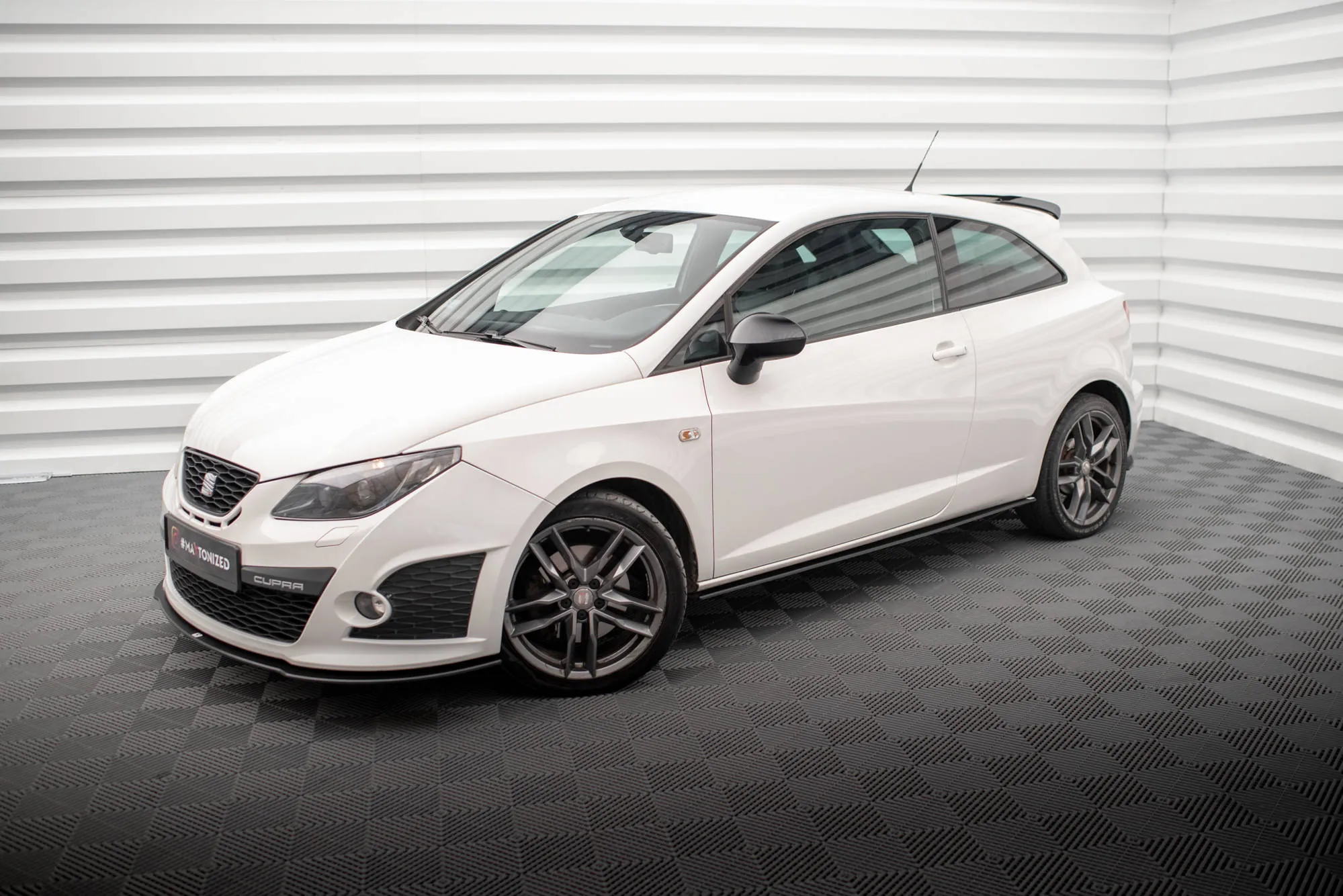Sideskjørt Seat Ibiza Cupra Sport IV 2008 - 2012 | Street Pro Black Edition – bilde 2