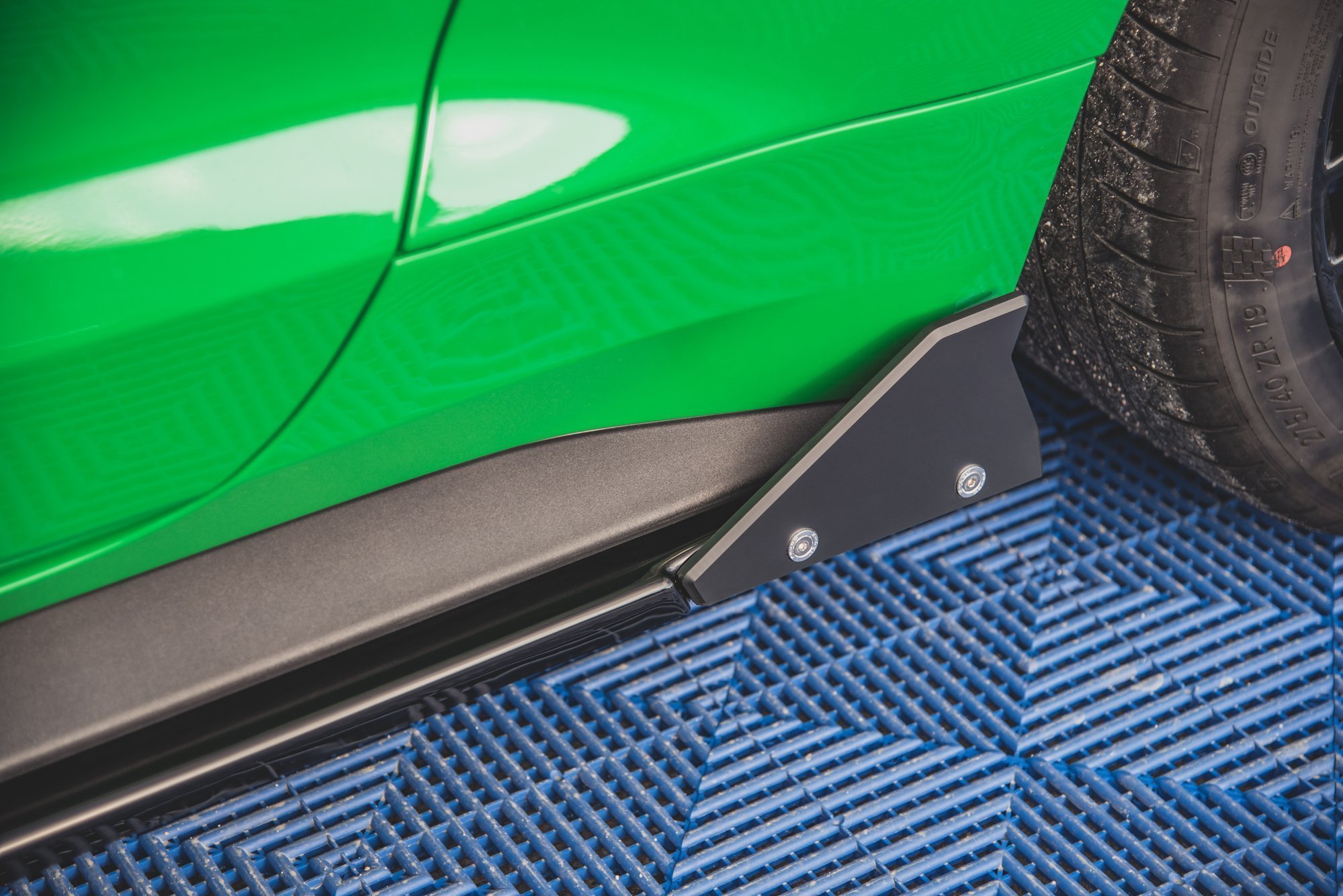 SIDESKJØRT + SIDESPLITTERS FORD MUSTANG VI GT 2017-2022 – bilde 4
