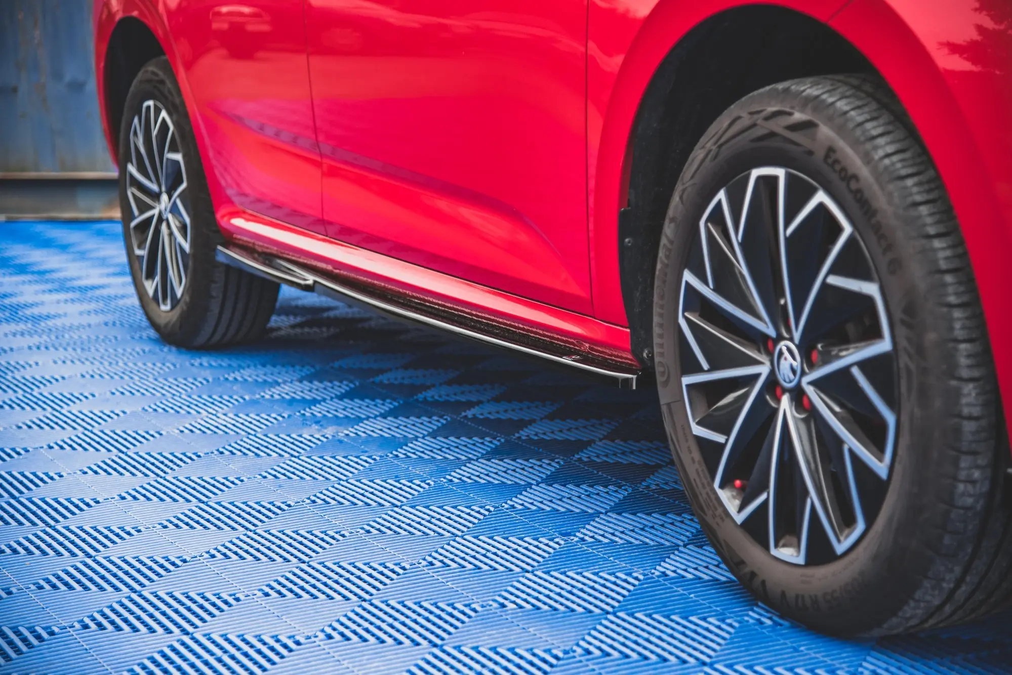 SIDESKJØRT Skoda Kamiq 2019 -> – bilde 2
