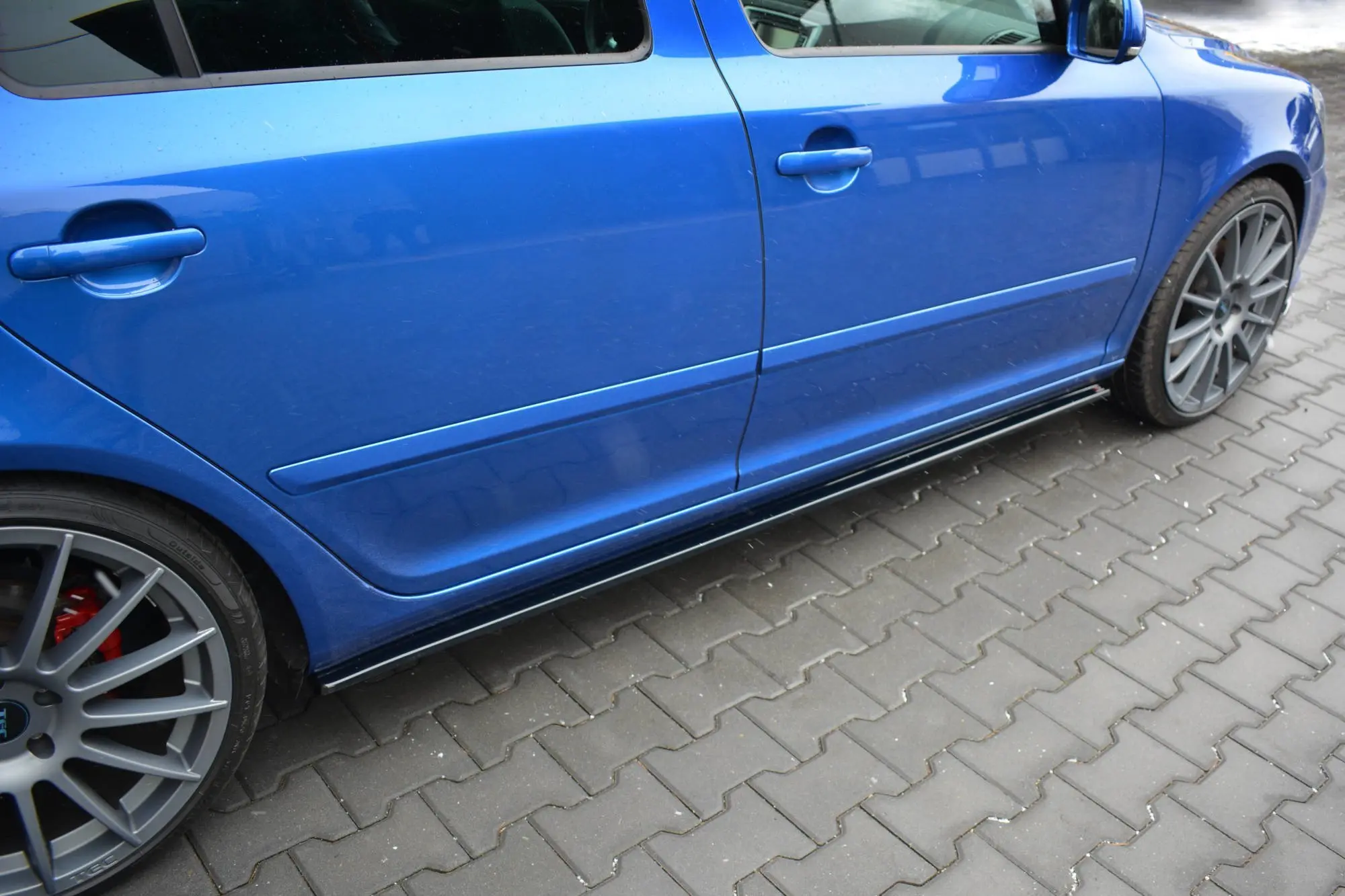 SIDESKJØRT SKODA Octavia II RS 2005-2013