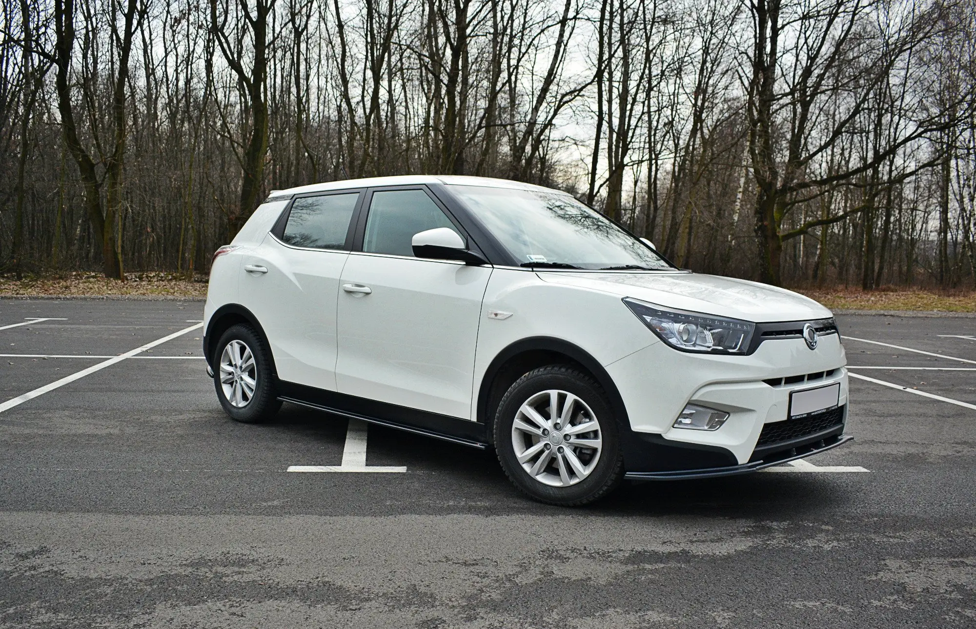 SIDESKJØRT SSANGYONG TIVOLI 2015-2019 – bilde 3